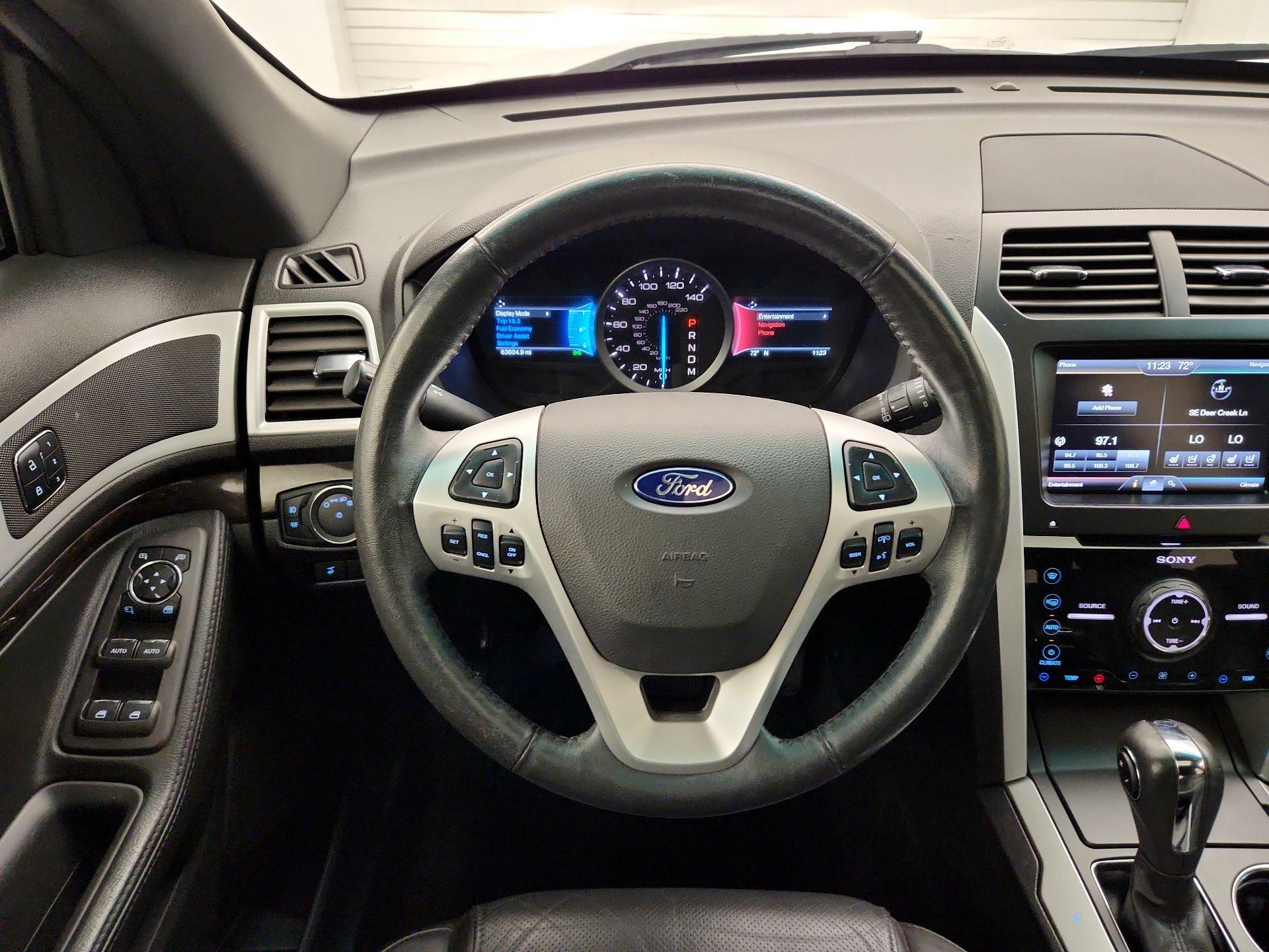 Thumbnail: 2015 Ford Explorer - 10