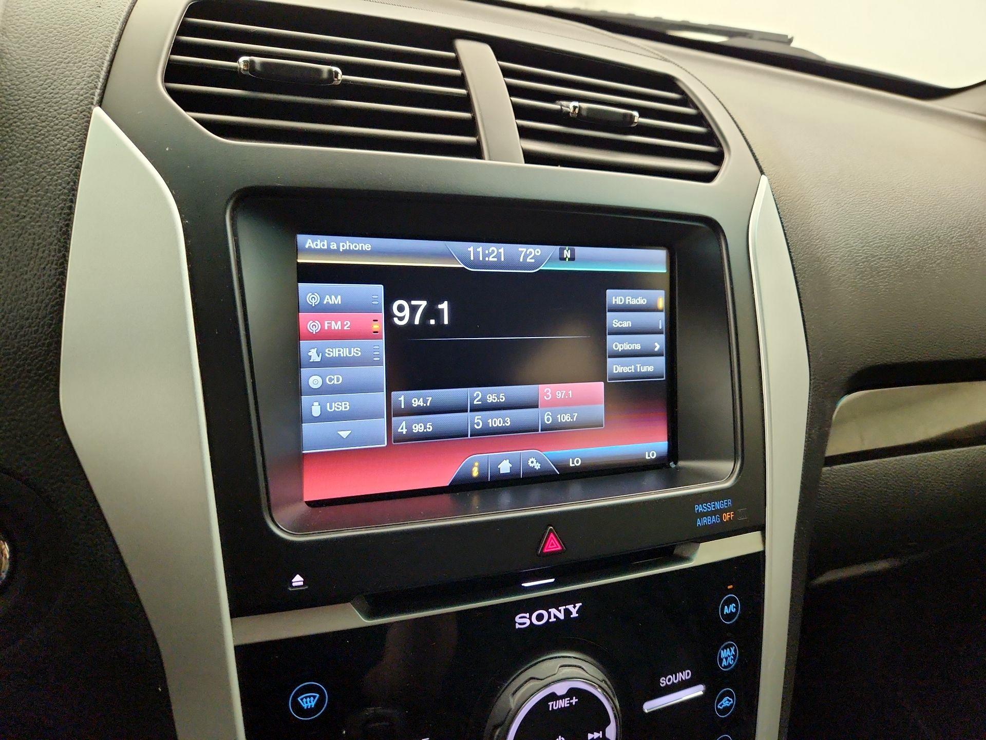 Thumbnail: 2015 Ford Explorer - 15