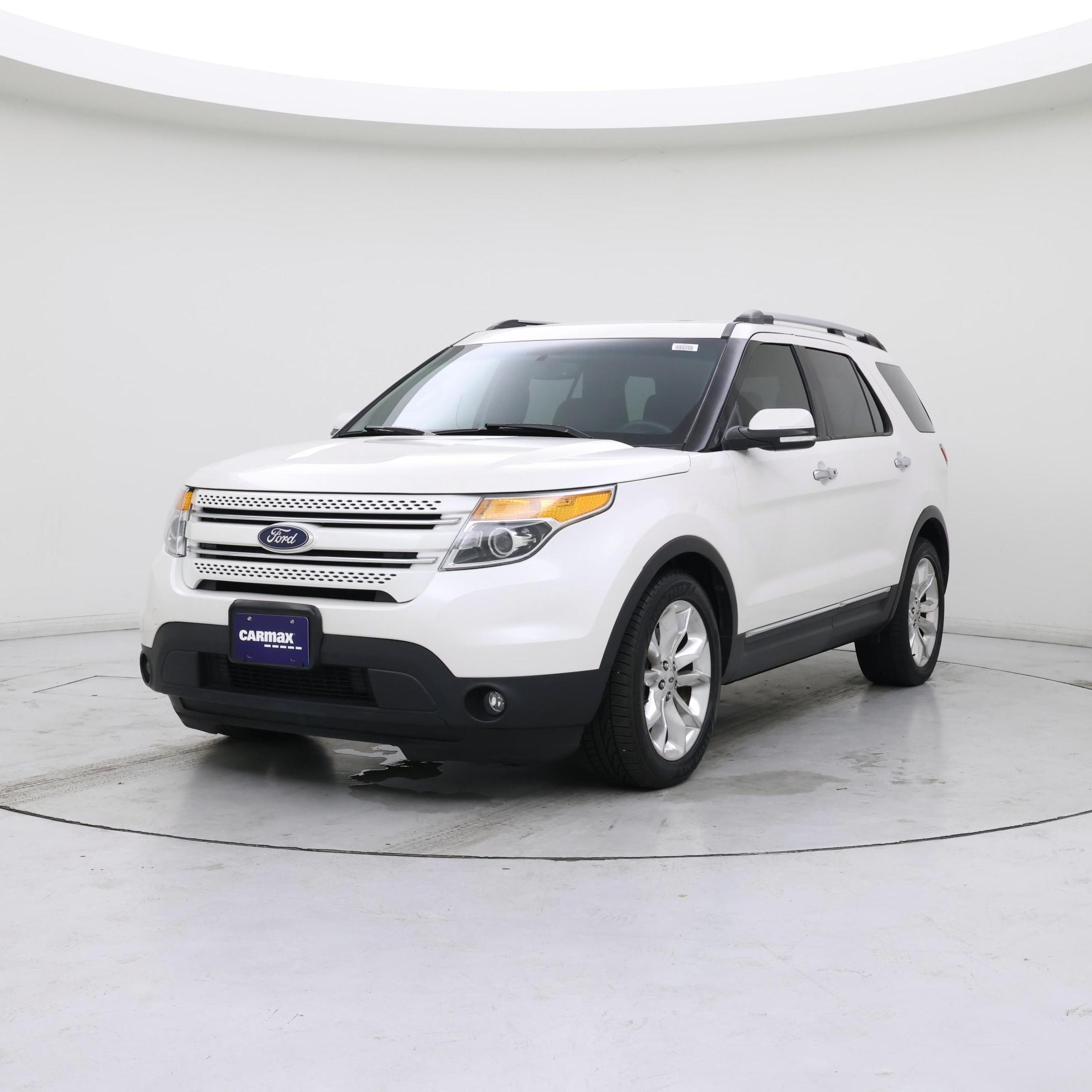 Thumbnail: 2015 Ford Explorer - 4