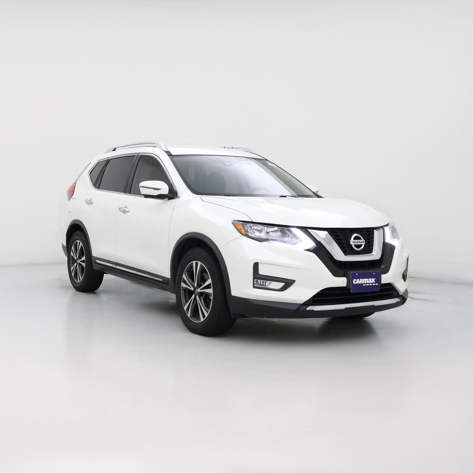 Thumbnail: 2017 Nissan Rogue - 1