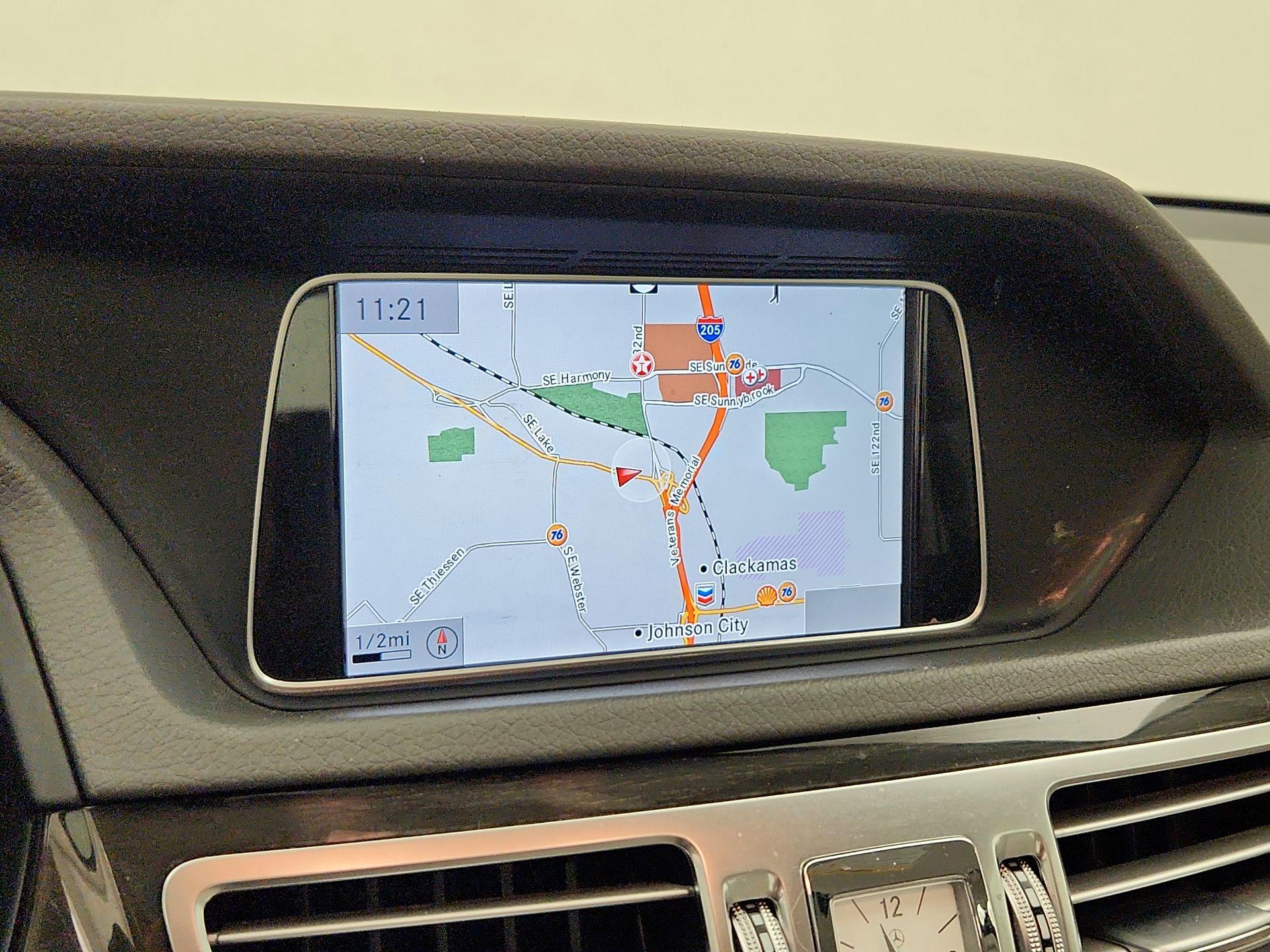 Thumbnail: 2014 Mercedes-Benz E-Class - 14
