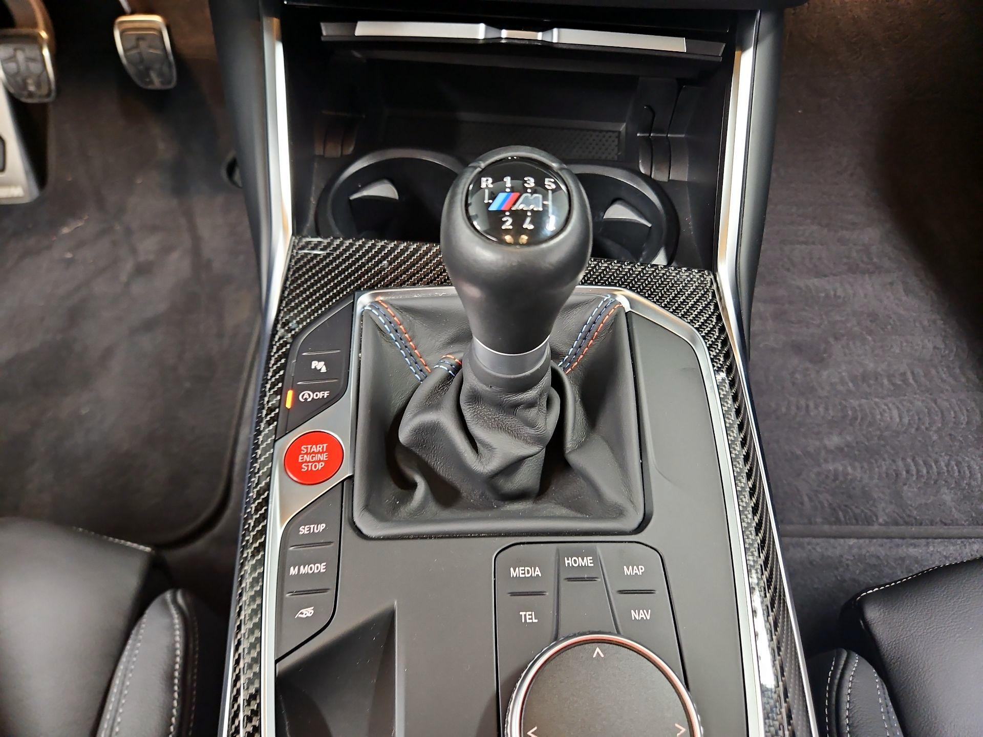 Thumbnail: 2024 BMW M2 - 18
