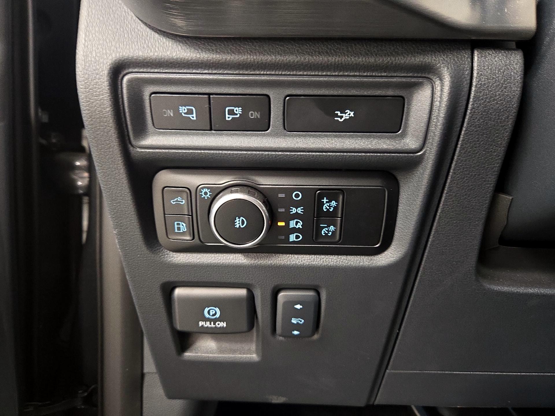 Thumbnail: 2023 Ford F-150 - 13