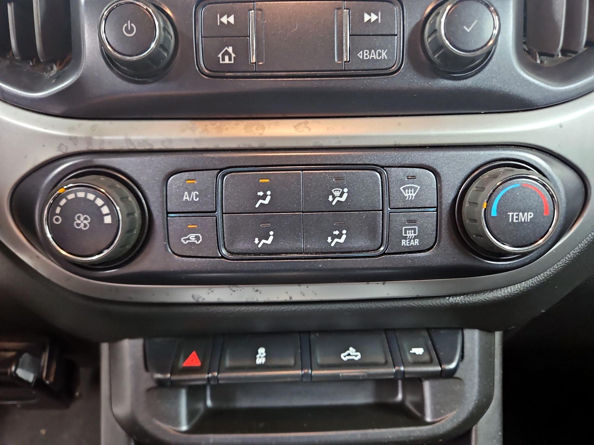 Thumbnail: 2019 Chevrolet Colorado - 16