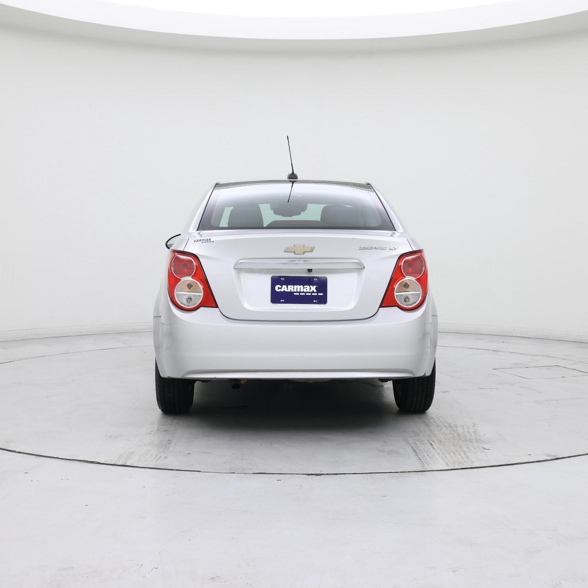 Thumbnail: 2016 Chevrolet Sonic - 6