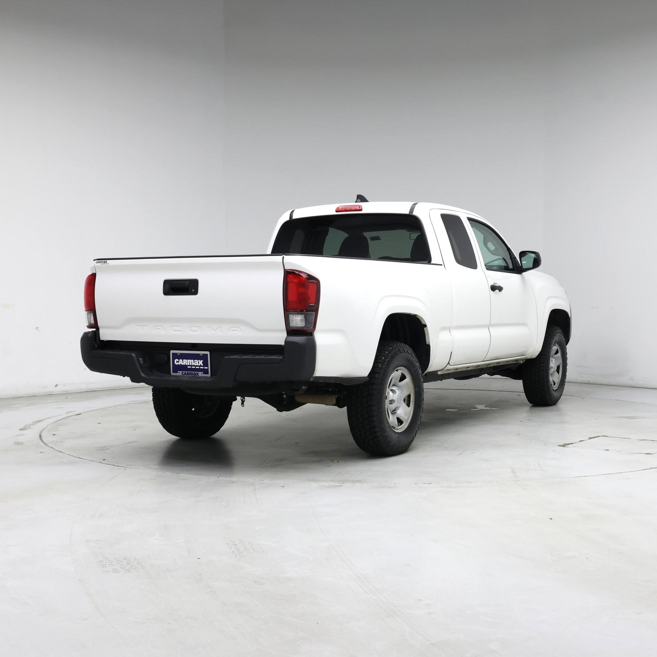 Thumbnail: 2021 Toyota Tacoma - 4
