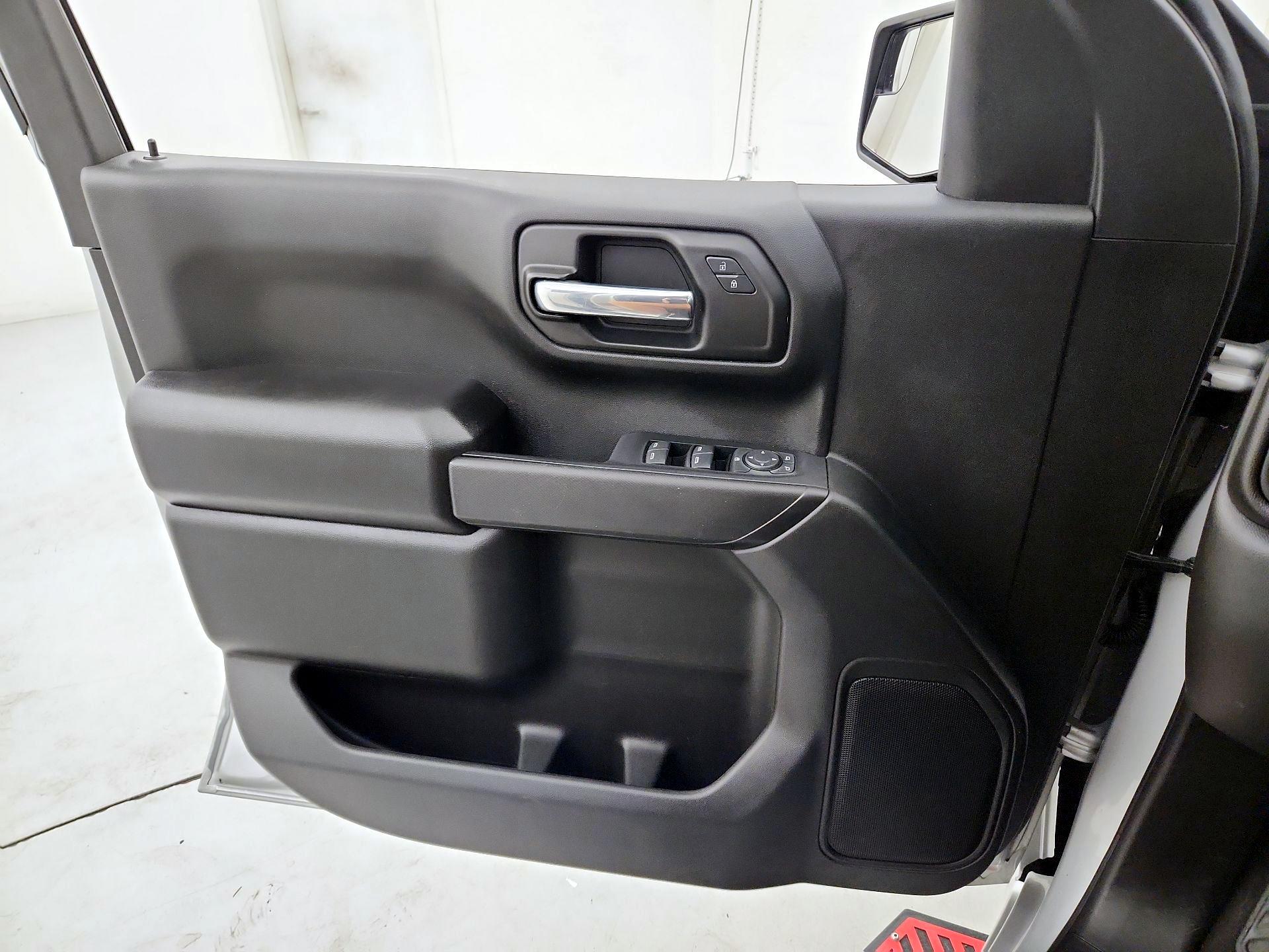 Thumbnail: 2022 Chevrolet Silverado 1500 - 12