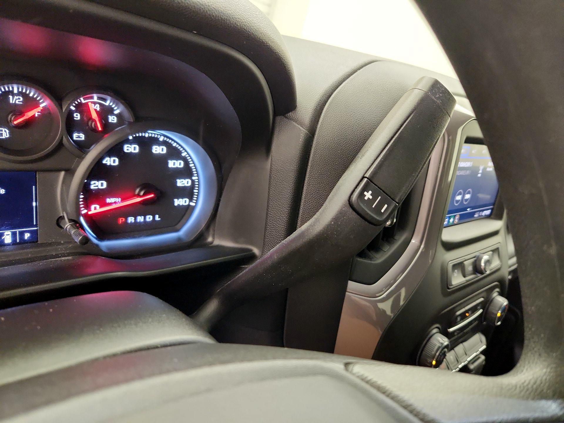 Thumbnail: 2022 Chevrolet Silverado 1500 - 17