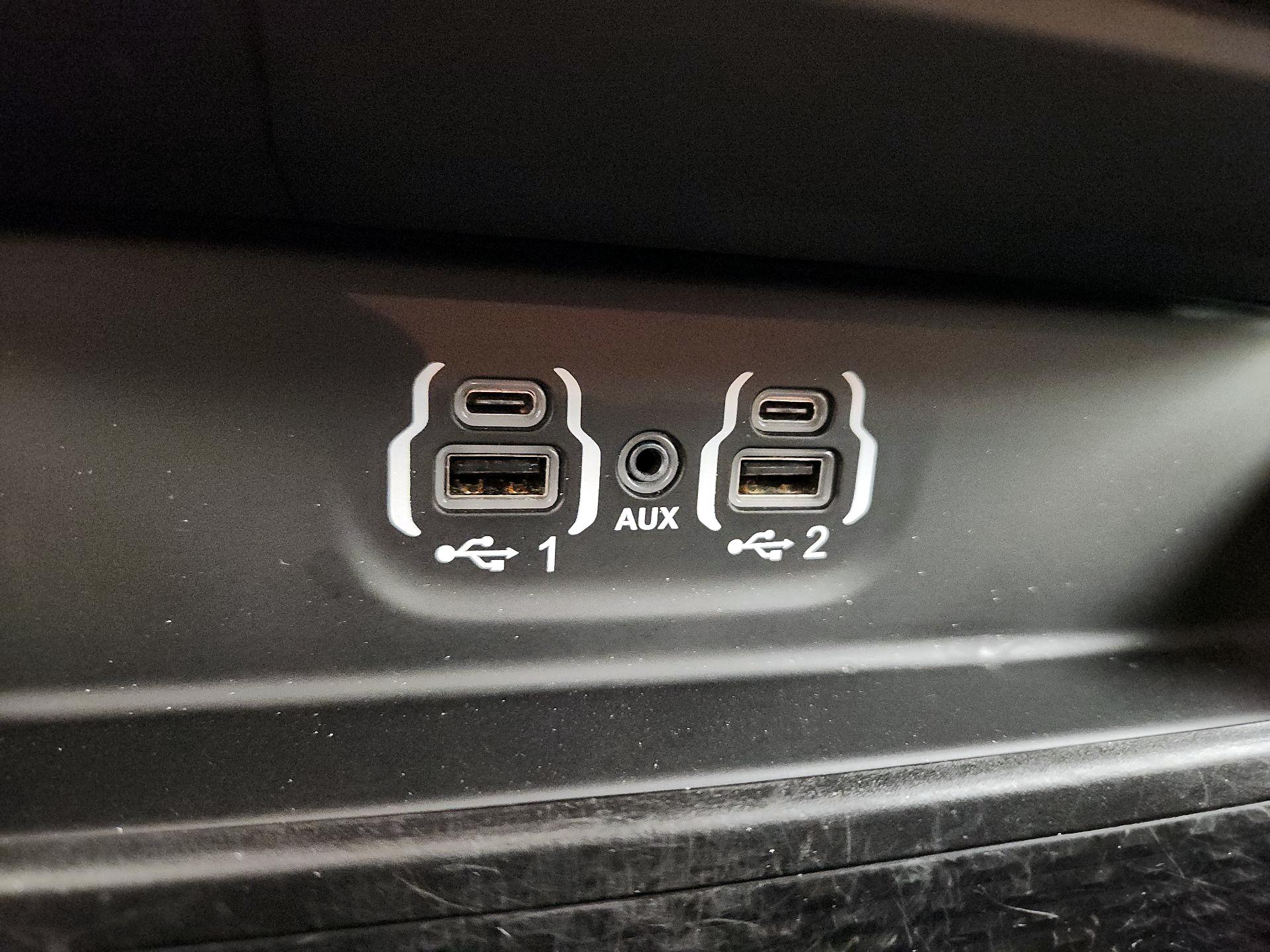 Thumbnail: 2020 RAM 1500 - 19