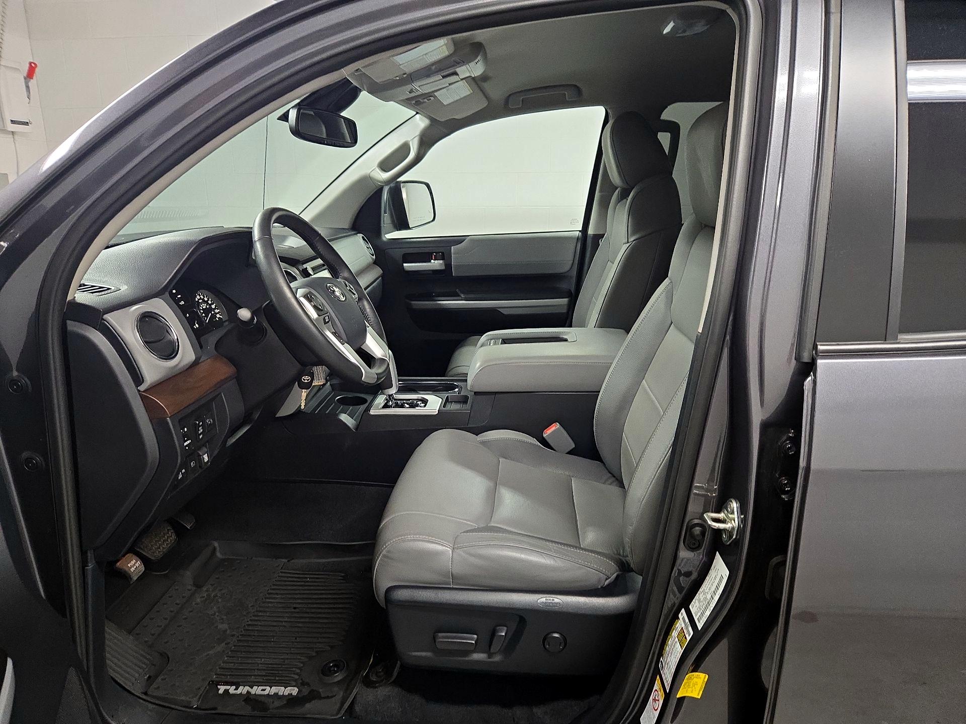 Thumbnail: 2019 Toyota Tundra - 11