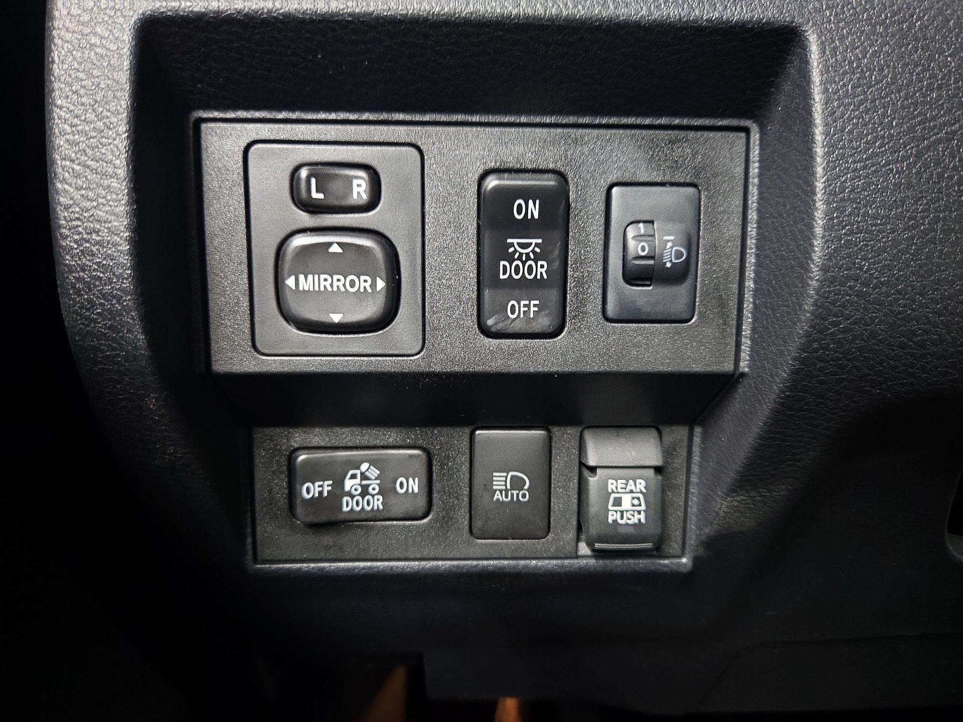 Thumbnail: 2019 Toyota Tundra - 13