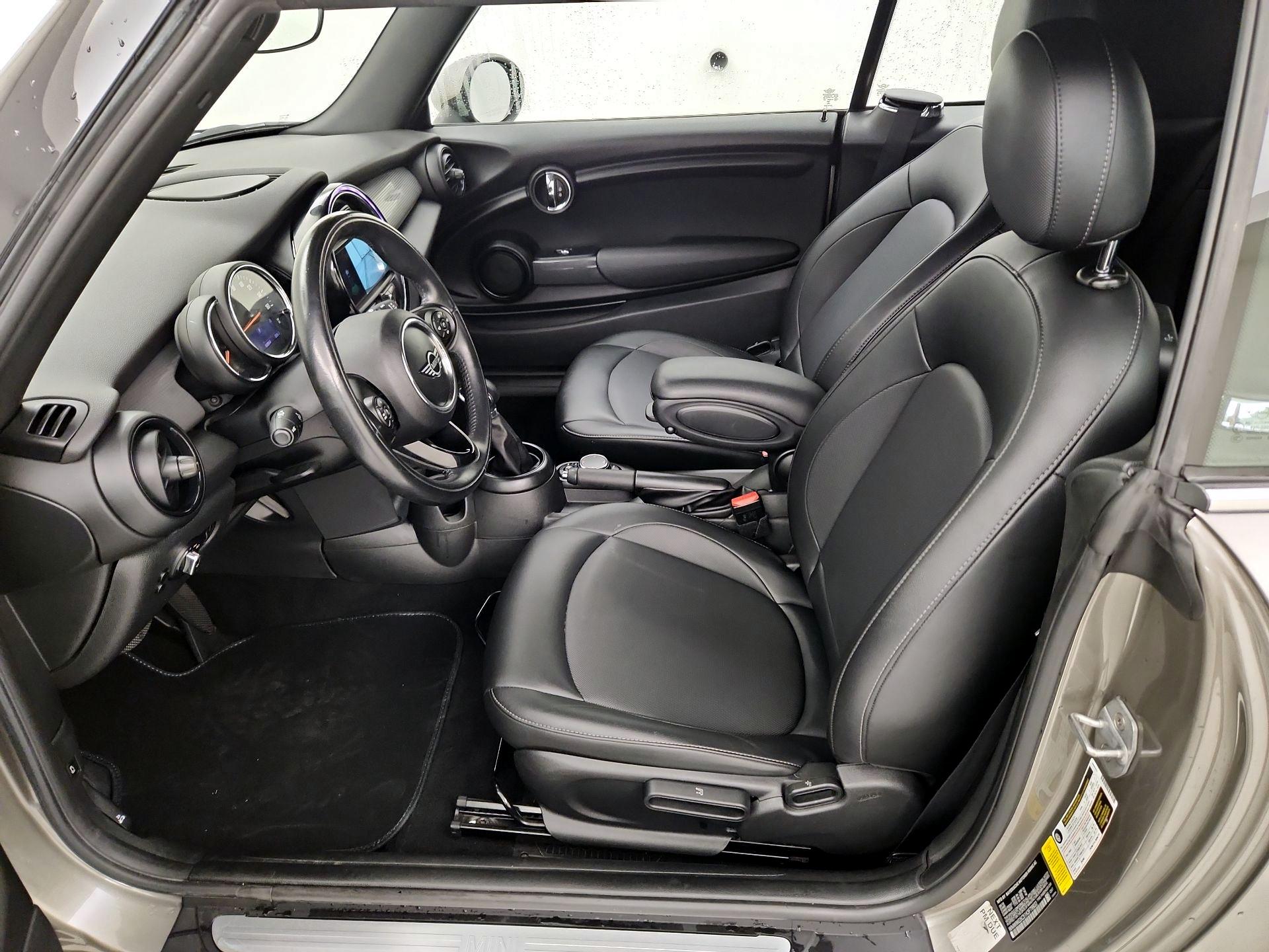 Thumbnail: 2019 MINI Cooper - 11