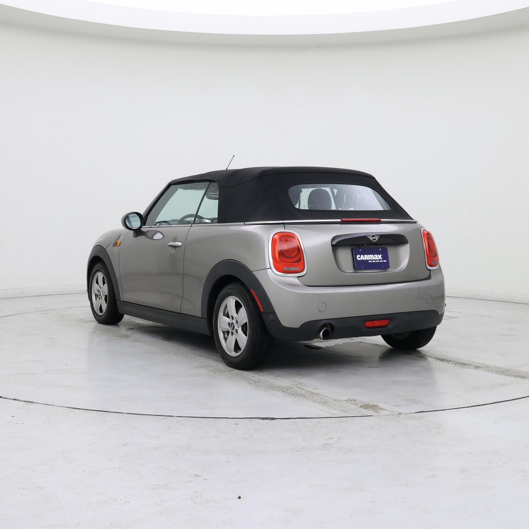 Thumbnail: 2019 MINI Cooper - 2