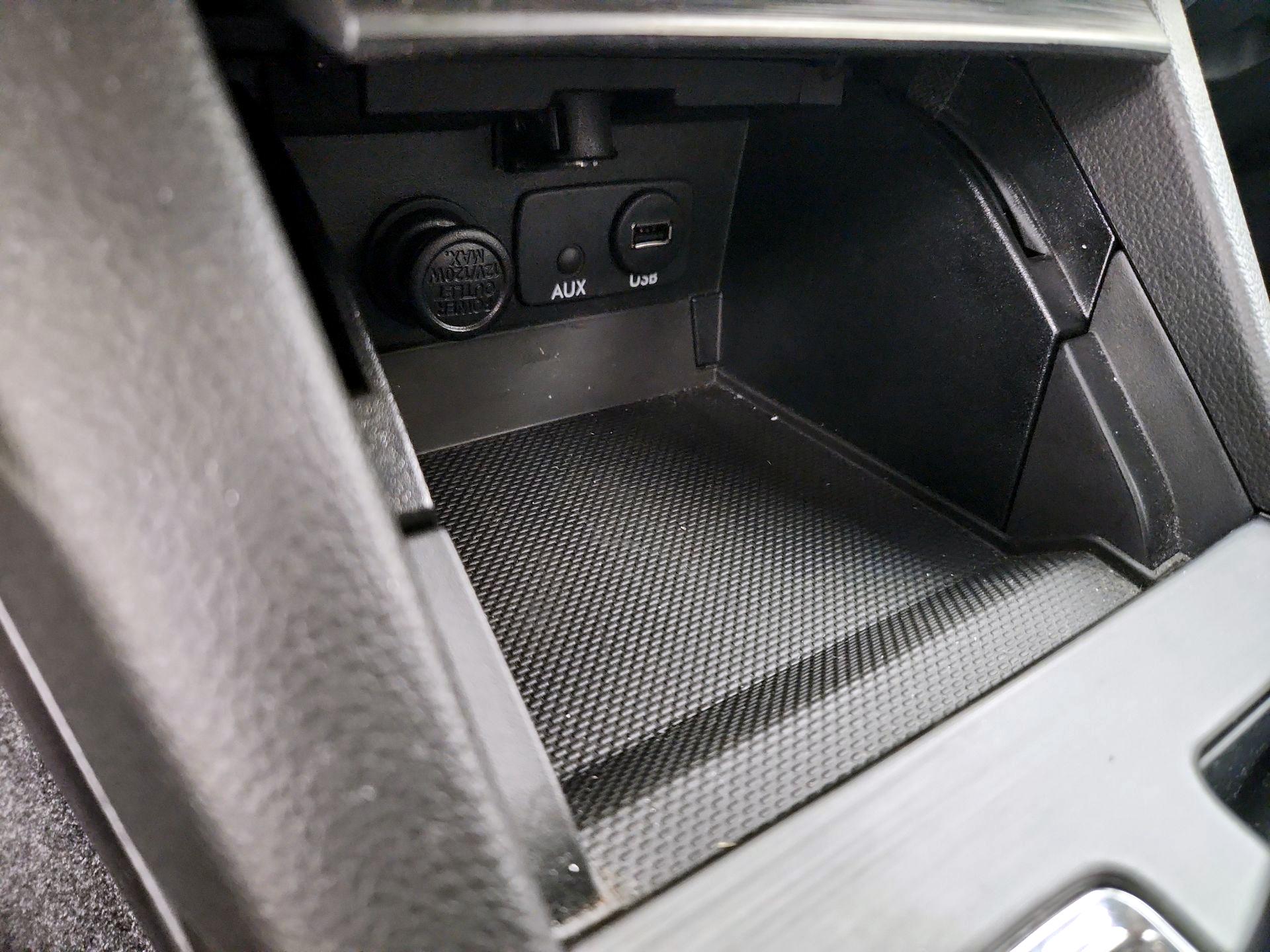 Thumbnail: 2015 Subaru Legacy - 18