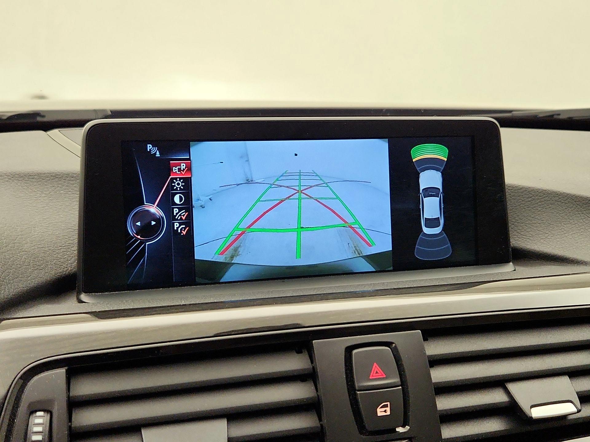 Thumbnail: 2015 BMW 4 Series - 15