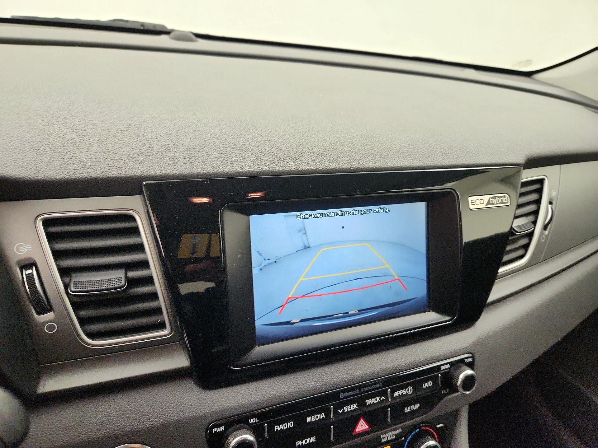 Thumbnail: 2017 Kia Niro - 14