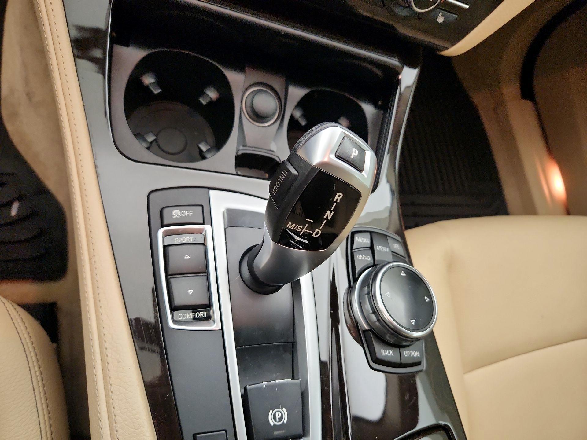 Thumbnail: 2014 BMW 5 Series - 18