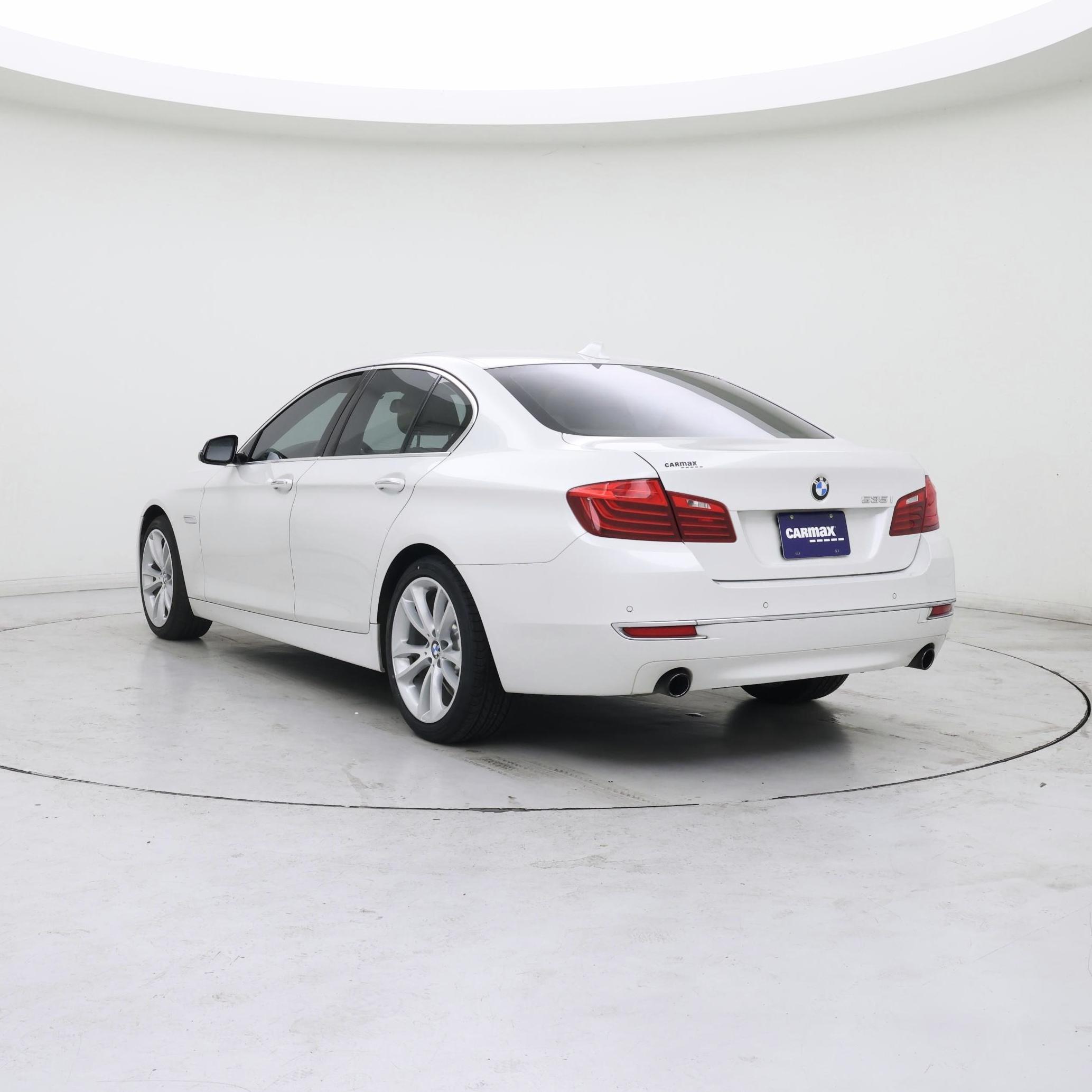 Thumbnail: 2014 BMW 5 Series - 2