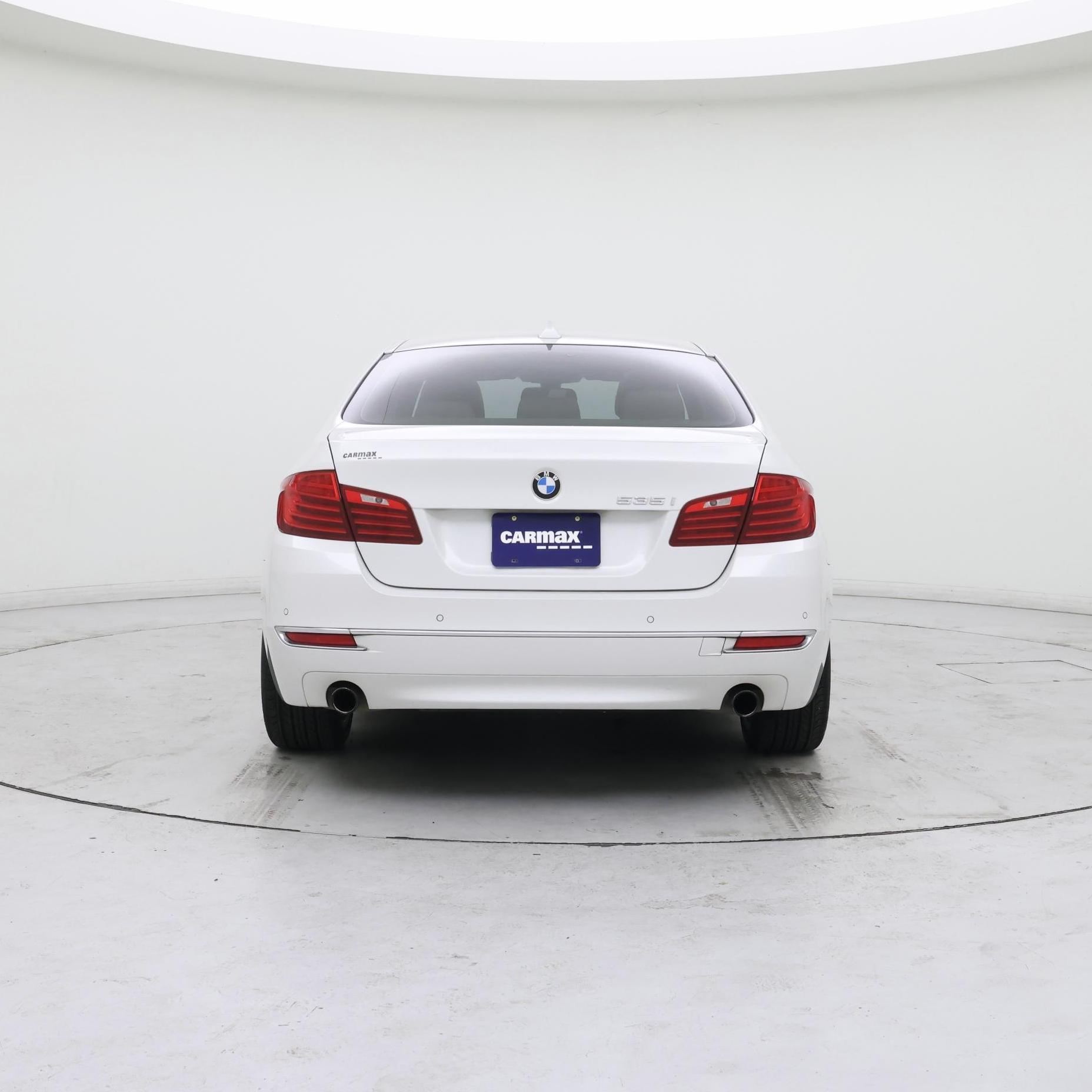 Thumbnail: 2014 BMW 5 Series - 6