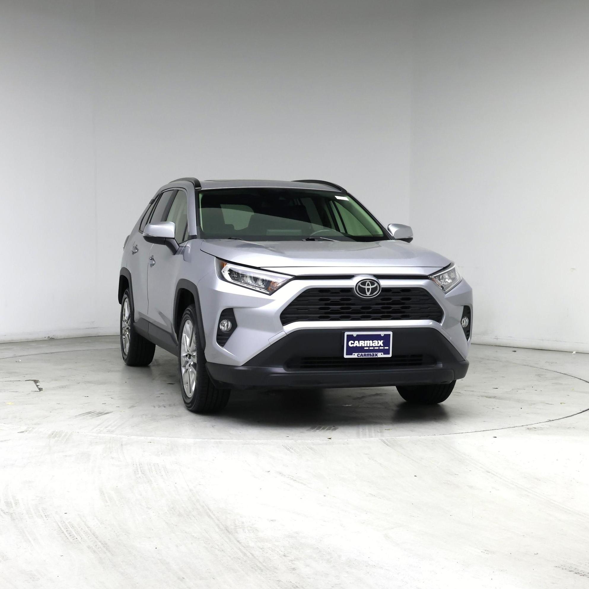 Thumbnail: 2019 Toyota RAV4 - 5