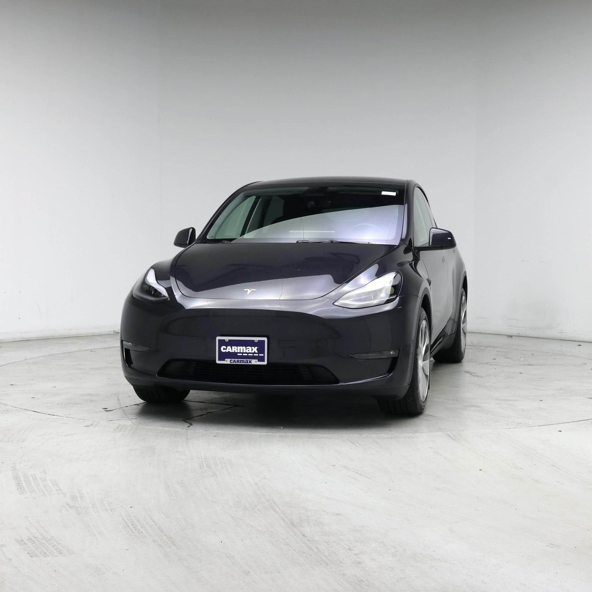 Thumbnail: 2024 Tesla Model Y - 4