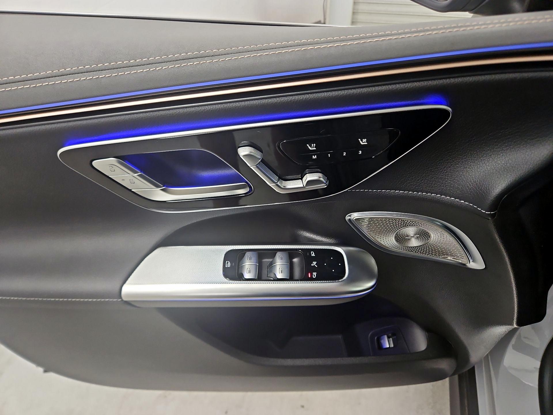 Thumbnail: 2025 Mercedes-Benz EQE - 12