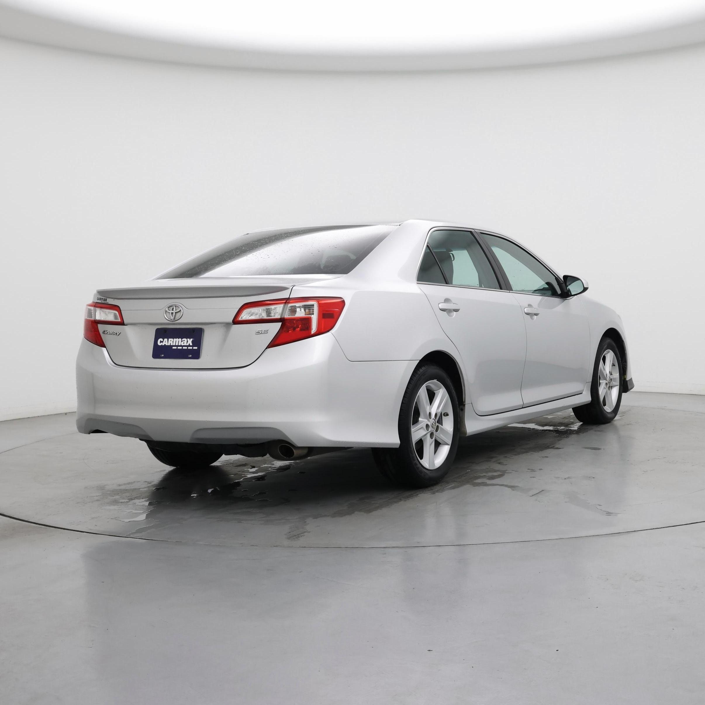 Thumbnail: 2014 Toyota Camry - 8