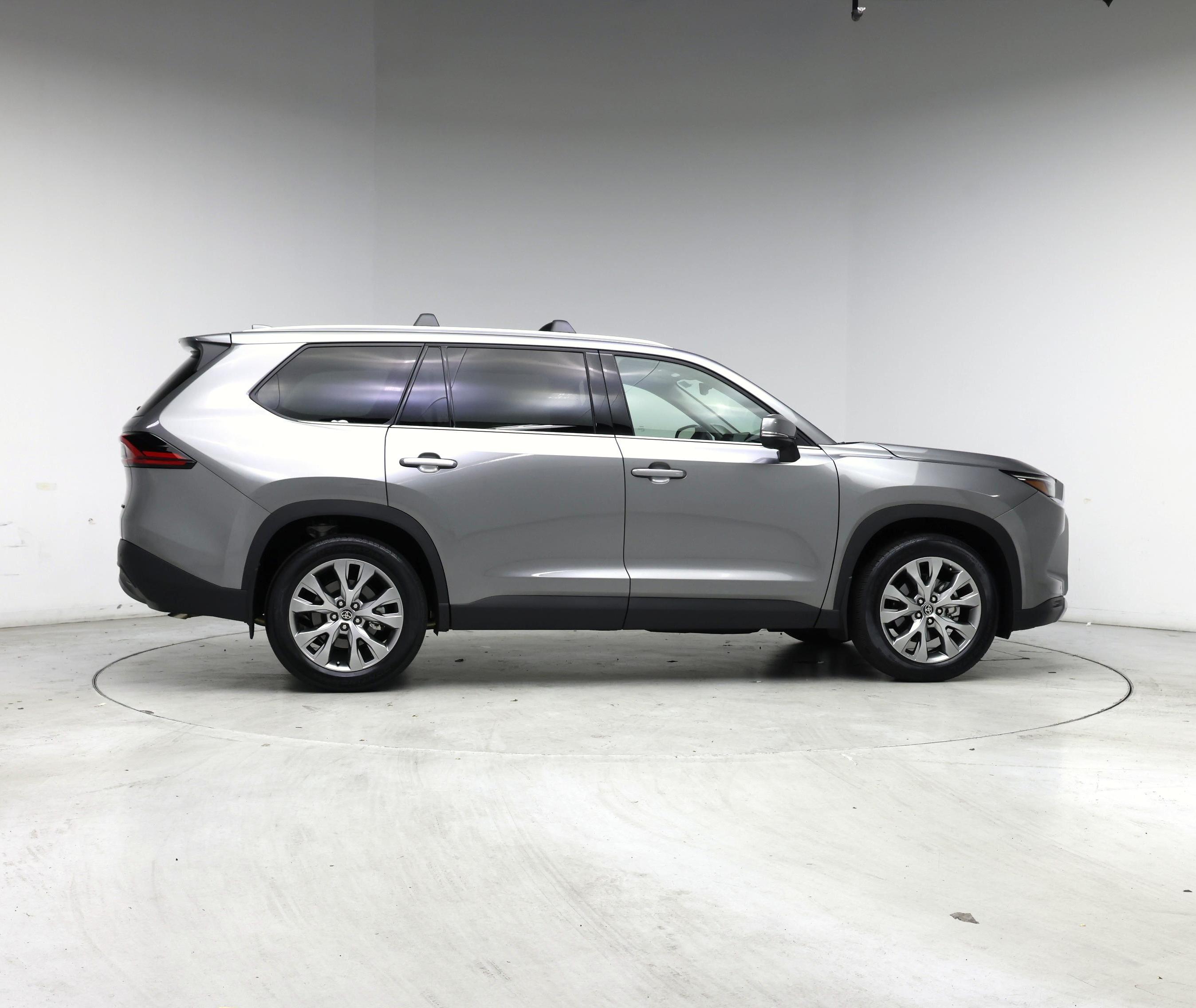 Thumbnail: 2025 Toyota Grand Highlander - 7