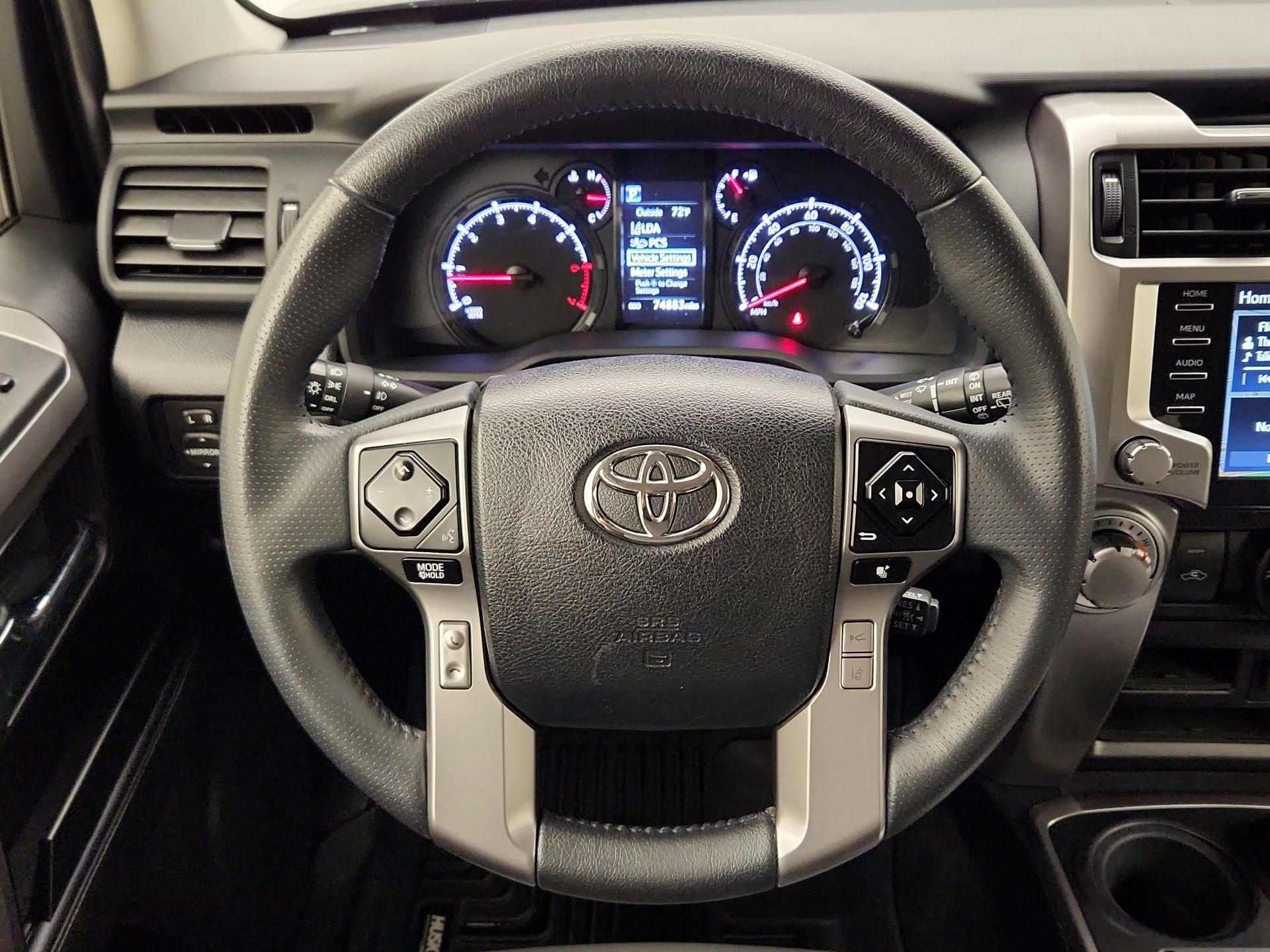 Thumbnail: 2021 Toyota 4Runner - 10