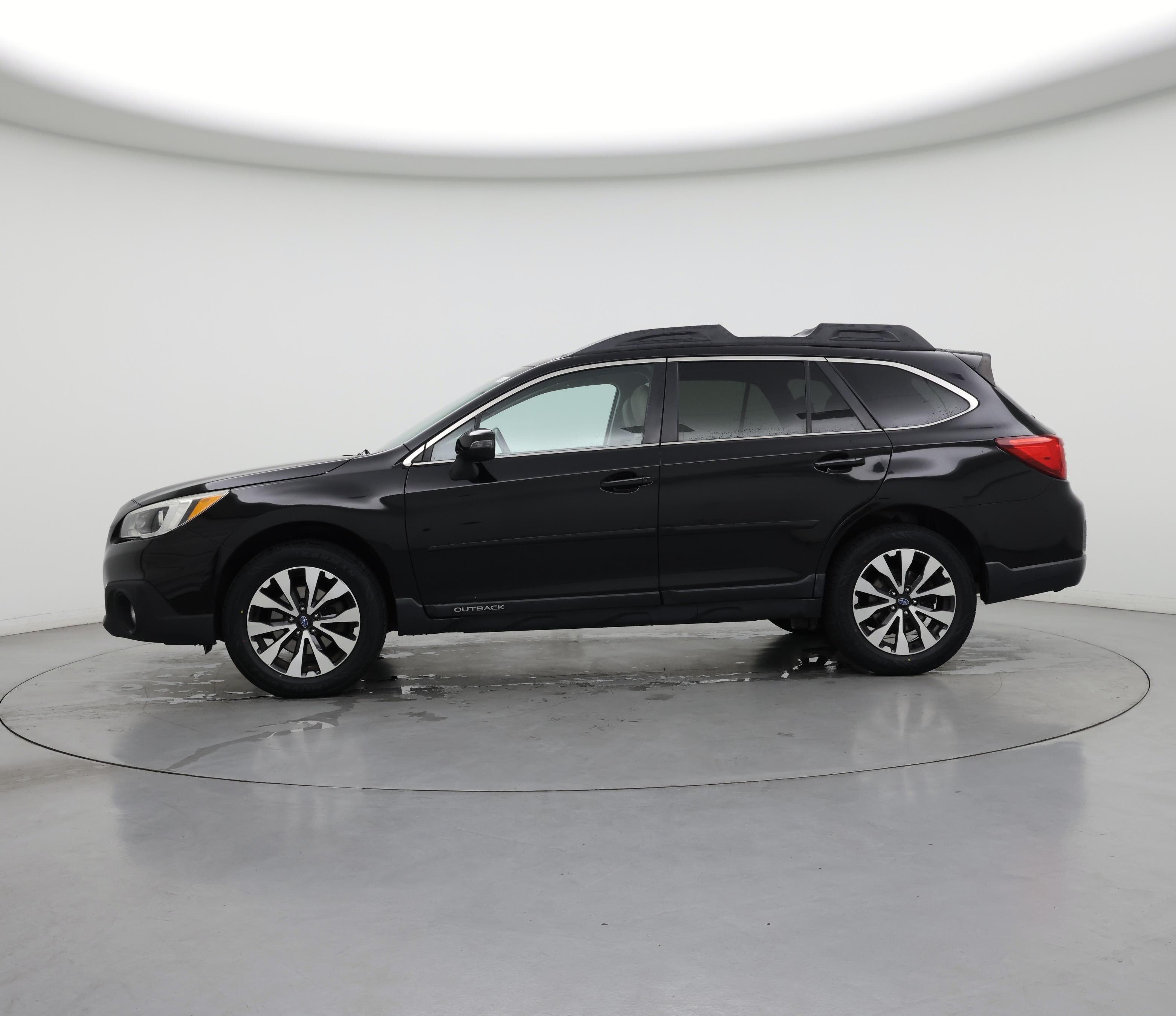 Thumbnail: 2016 Subaru Outback - 3