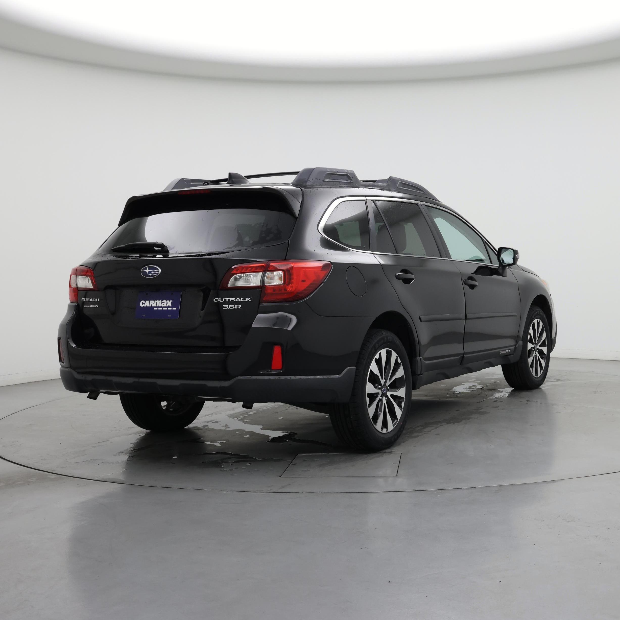 Thumbnail: 2016 Subaru Outback - 8