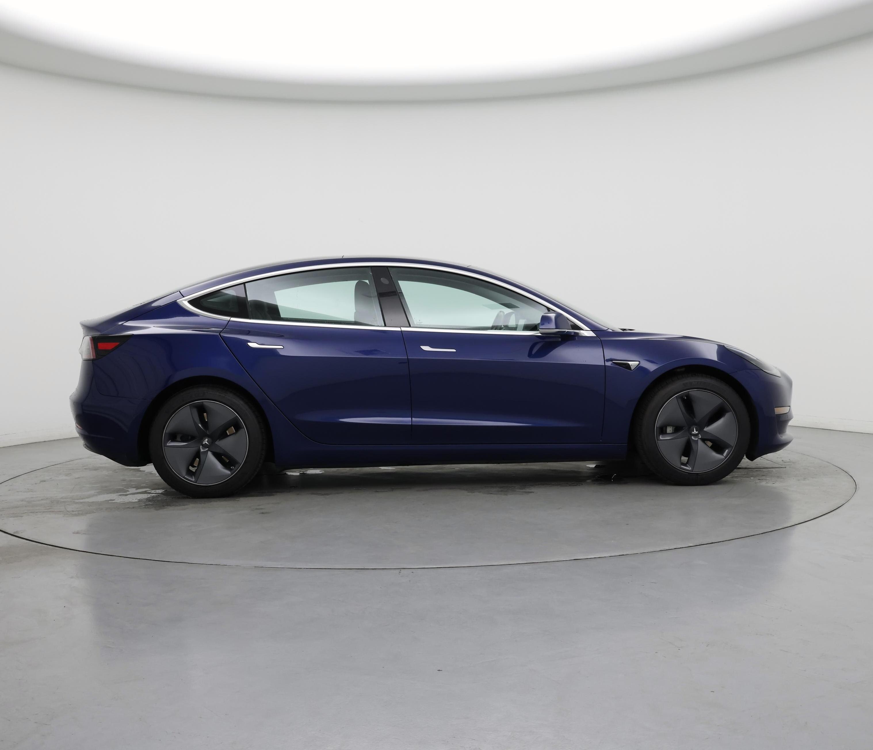 Thumbnail: 2019 Tesla Model 3 - 7