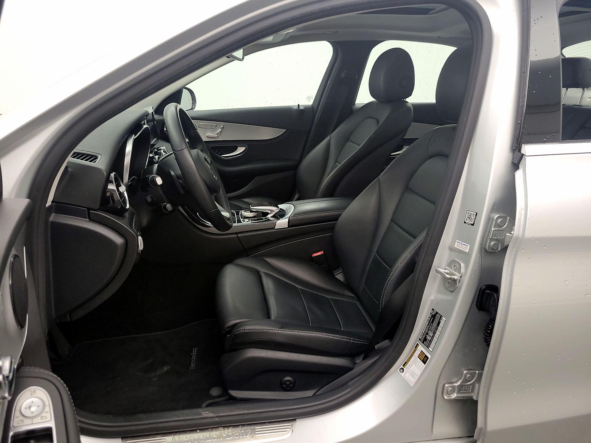 Thumbnail: 2016 Mercedes-Benz C-Class - 11