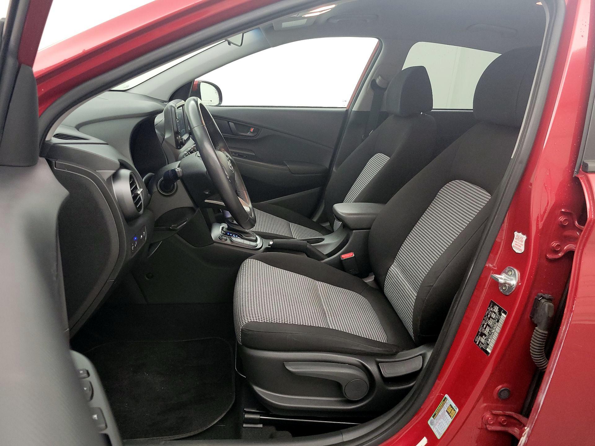 Thumbnail: 2021 Hyundai Kona - 11