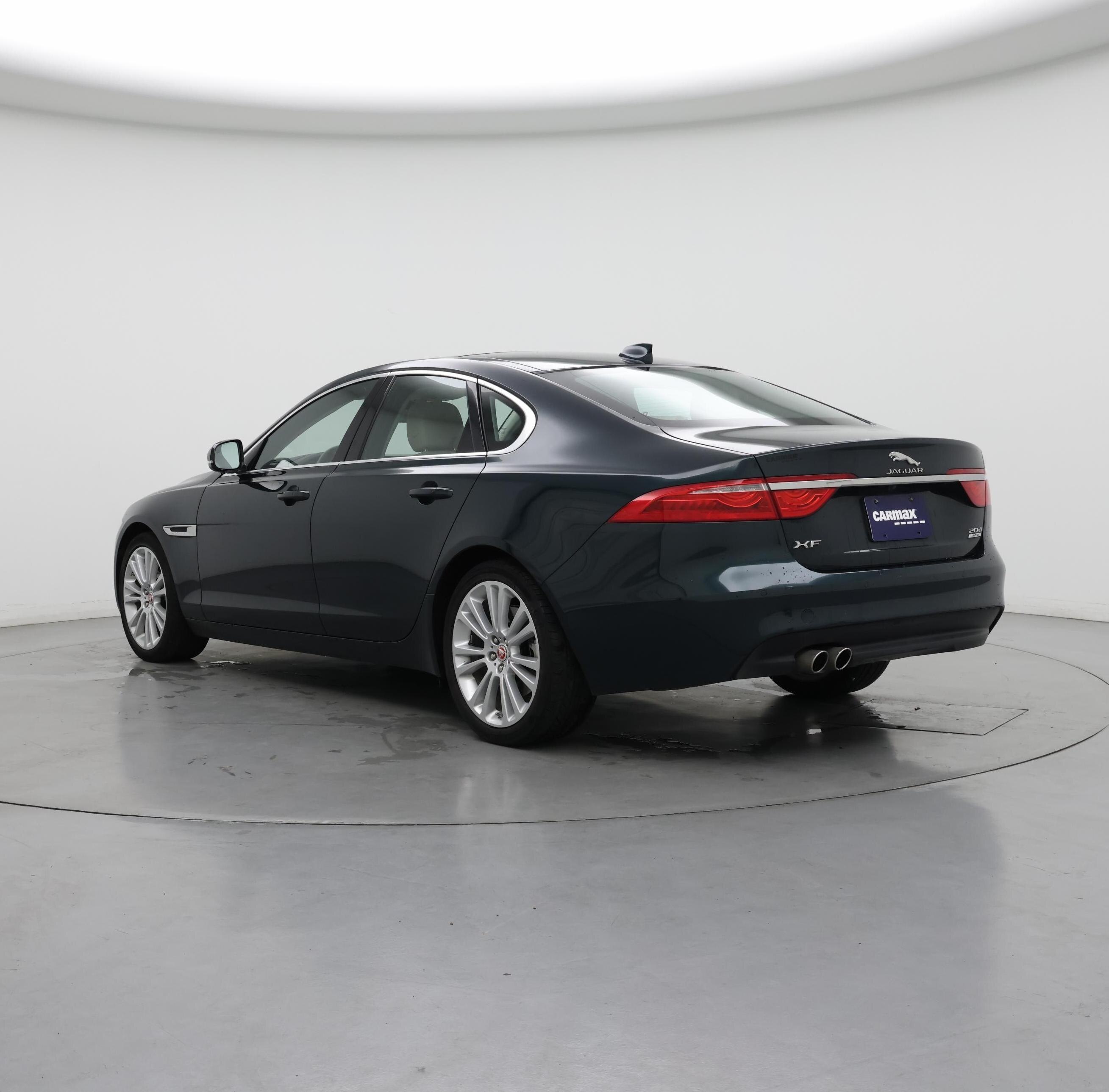 Thumbnail: 2017 Jaguar XF - 2