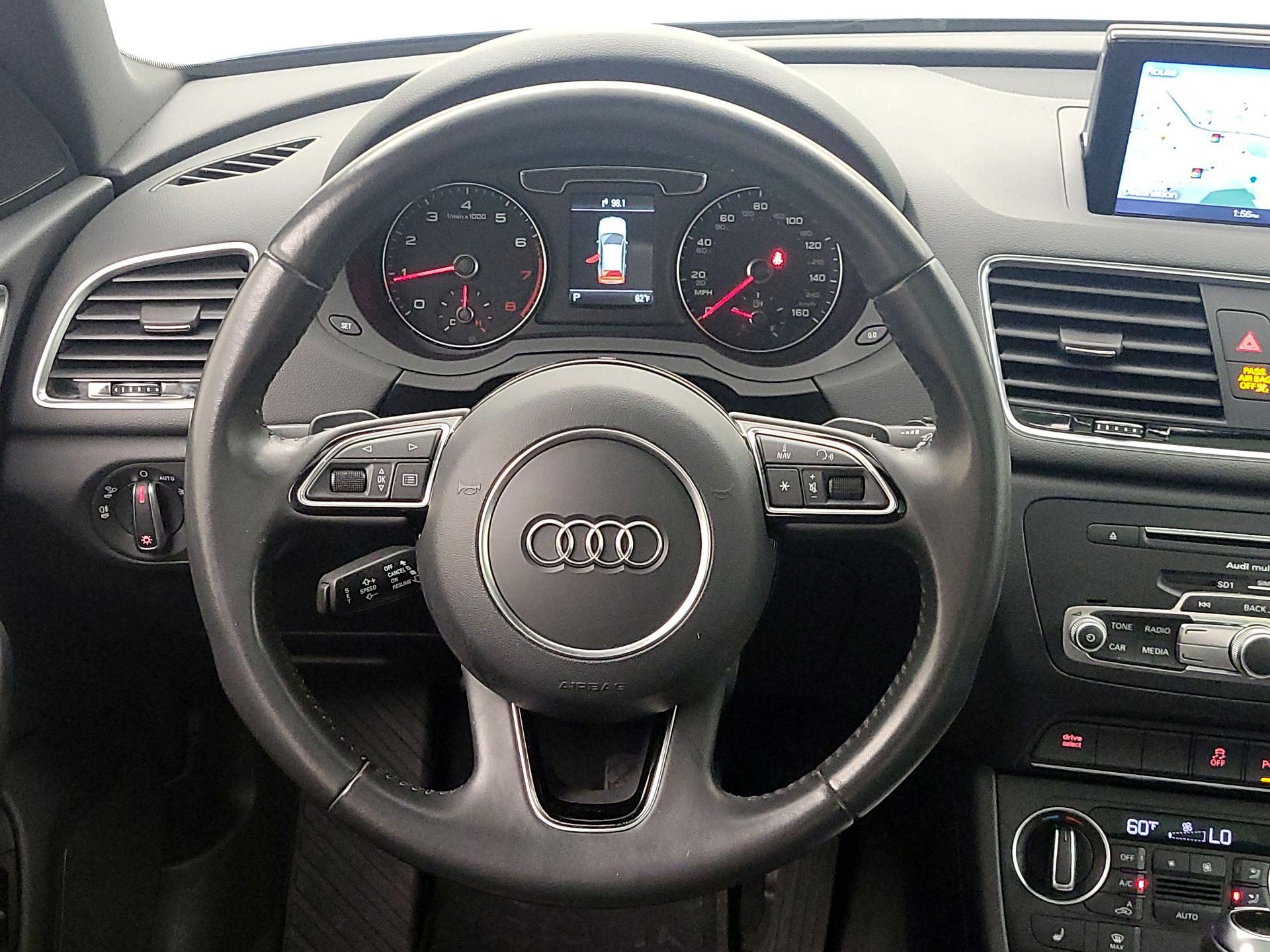 Thumbnail: 2018 Audi Q3 - 10