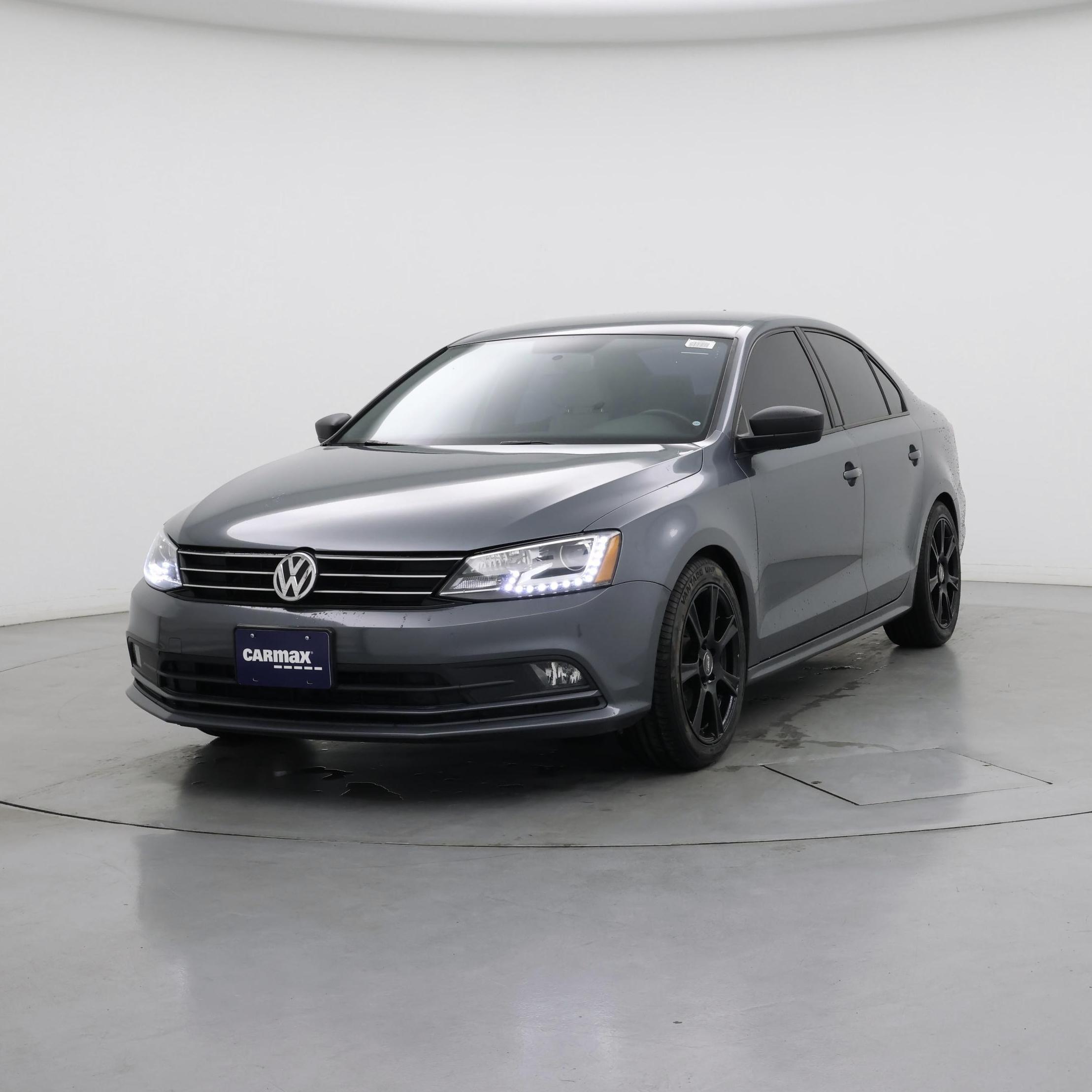 Thumbnail: 2016 Volkswagen Jetta - 4