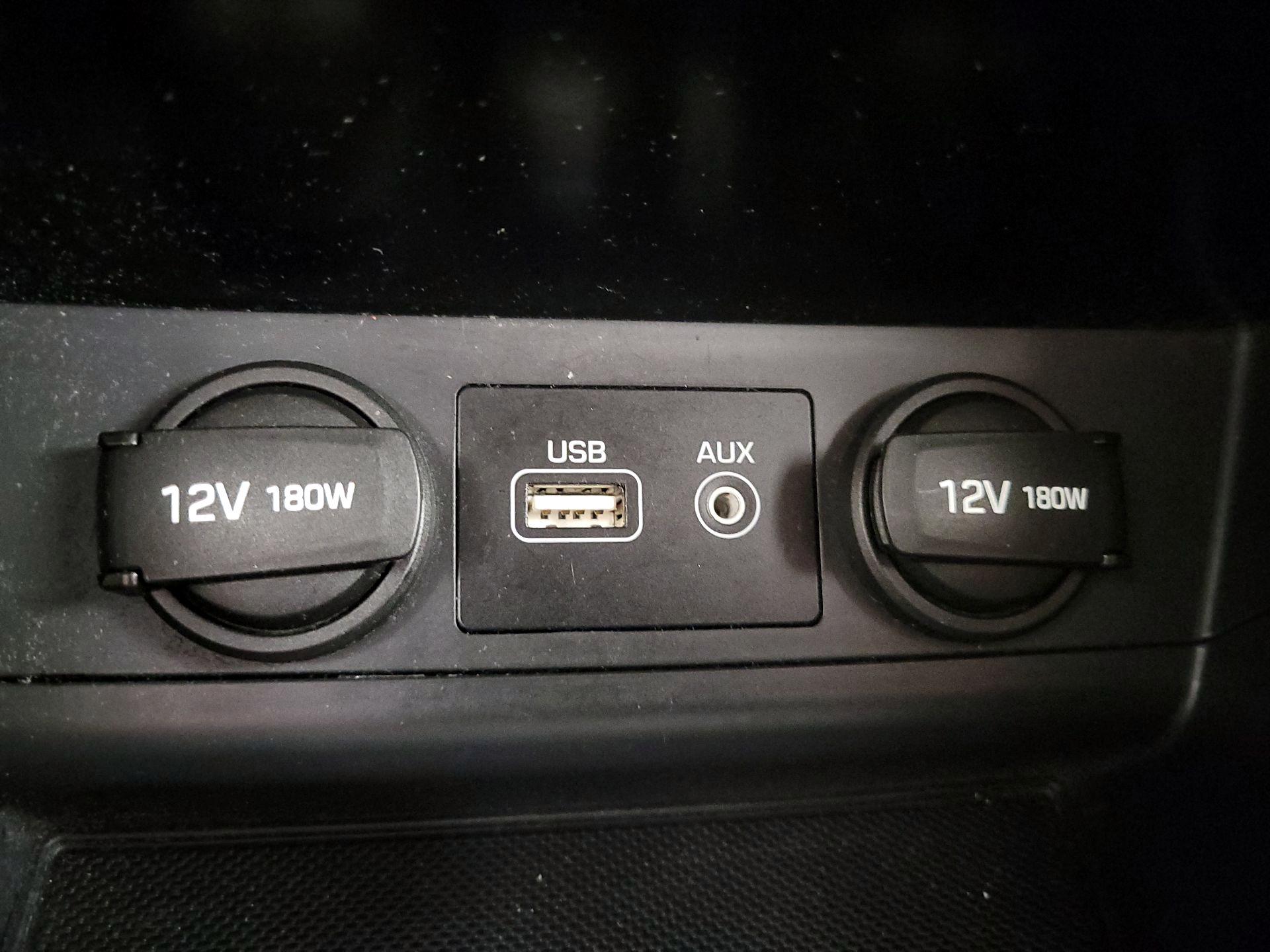 Thumbnail: 2016 Hyundai Sonata - 18