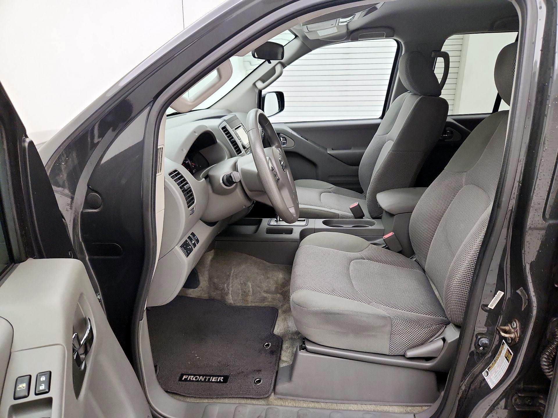 Thumbnail: 2015 Nissan Frontier - 11