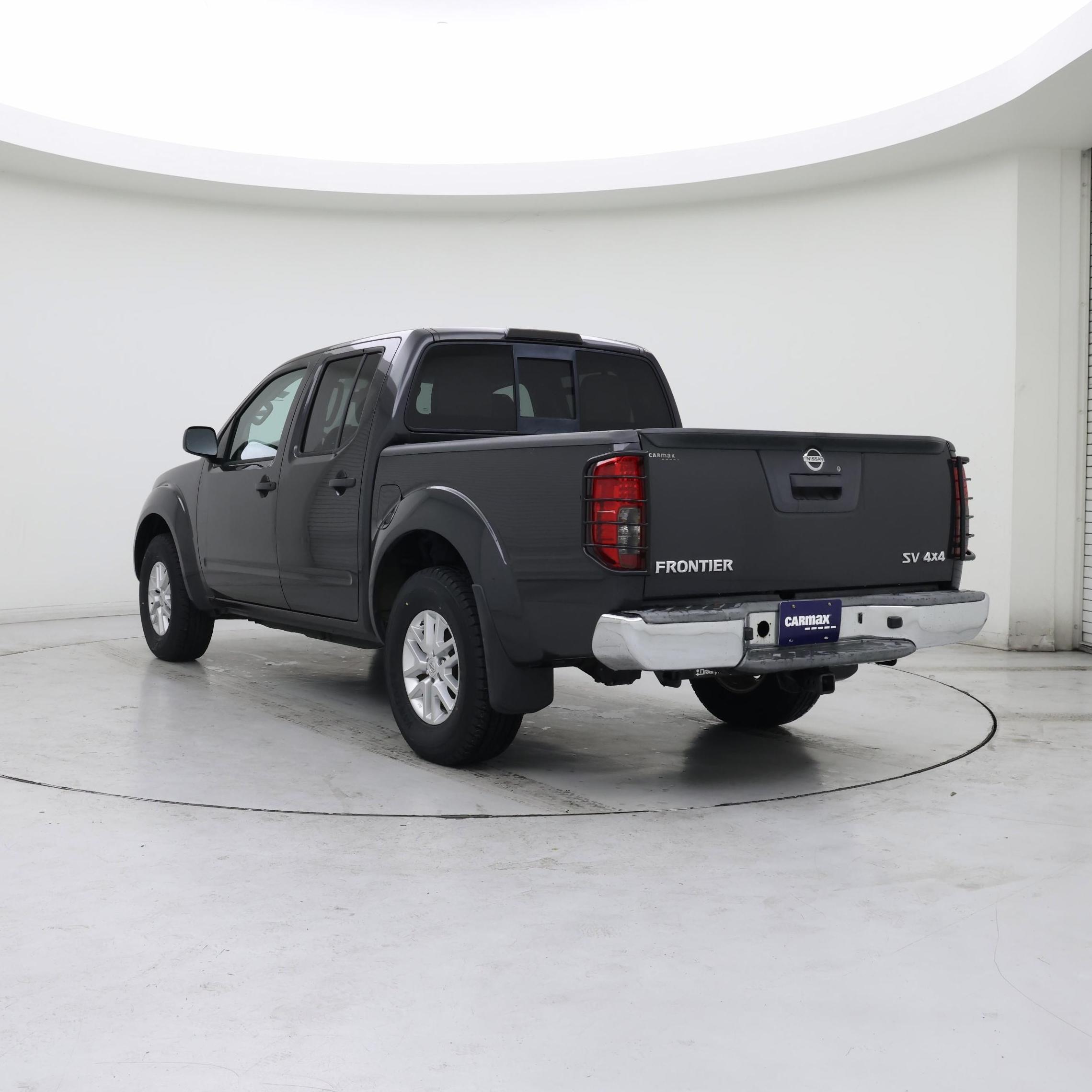 Thumbnail: 2015 Nissan Frontier - 2
