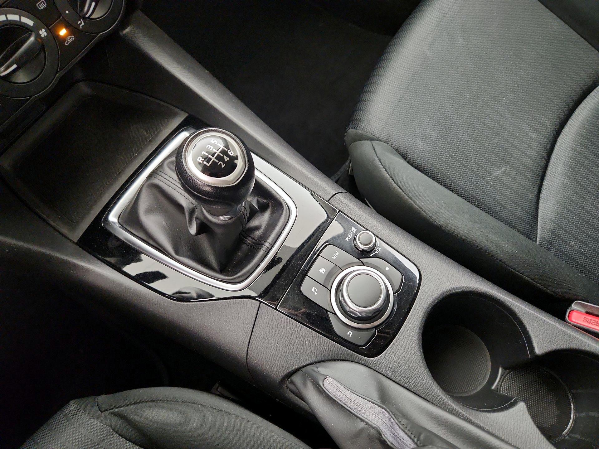 Thumbnail: 2015 Mazda Mazda3 - 16
