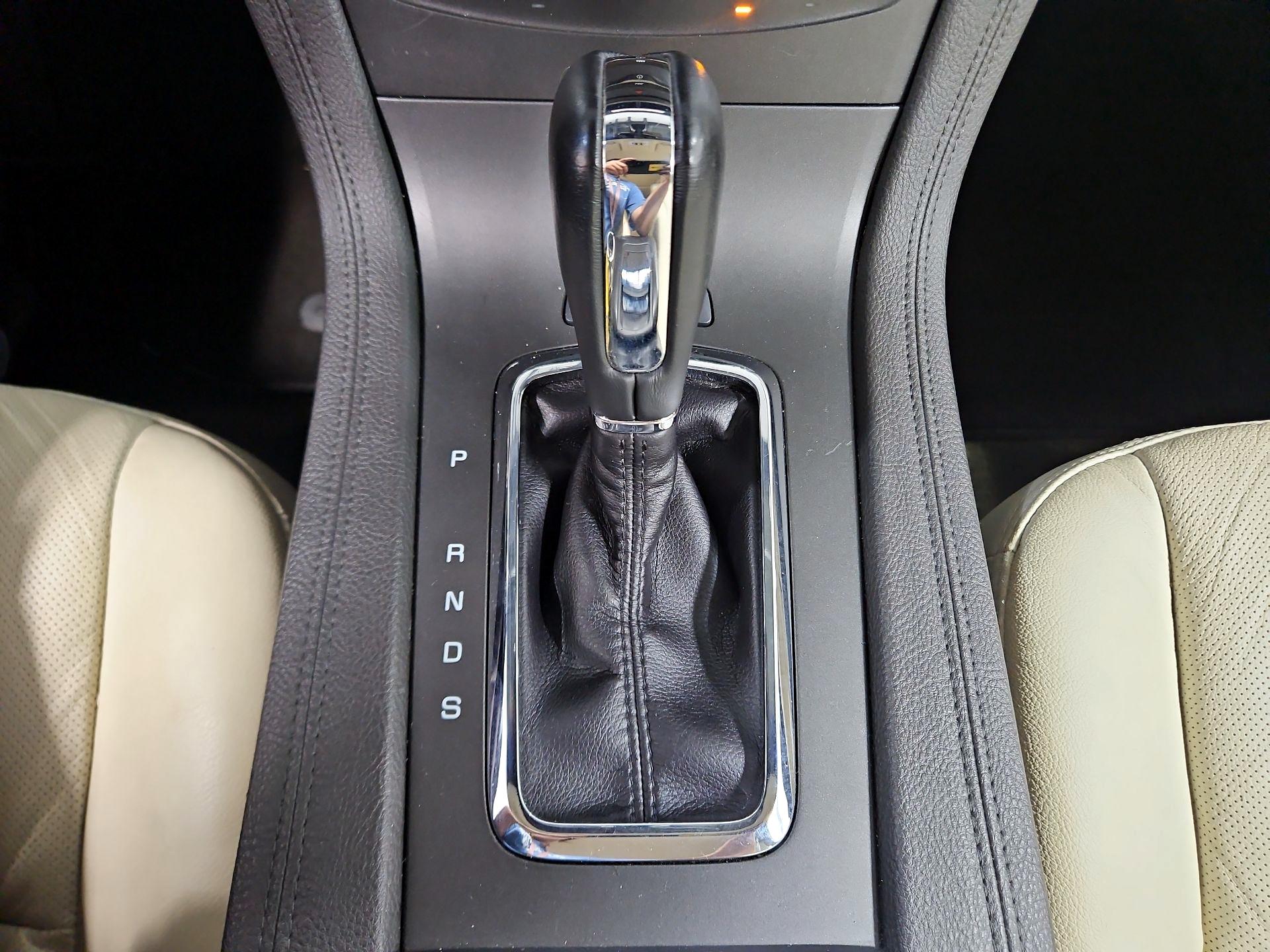 Thumbnail: 2016 Lincoln MKT - 18