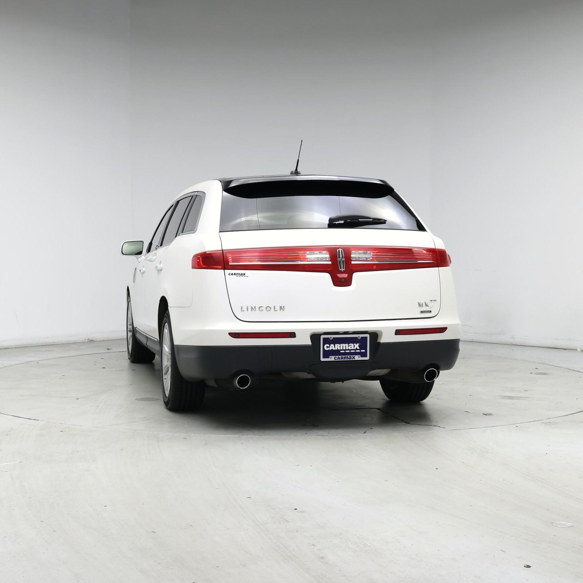 Thumbnail: 2016 Lincoln MKT - 6