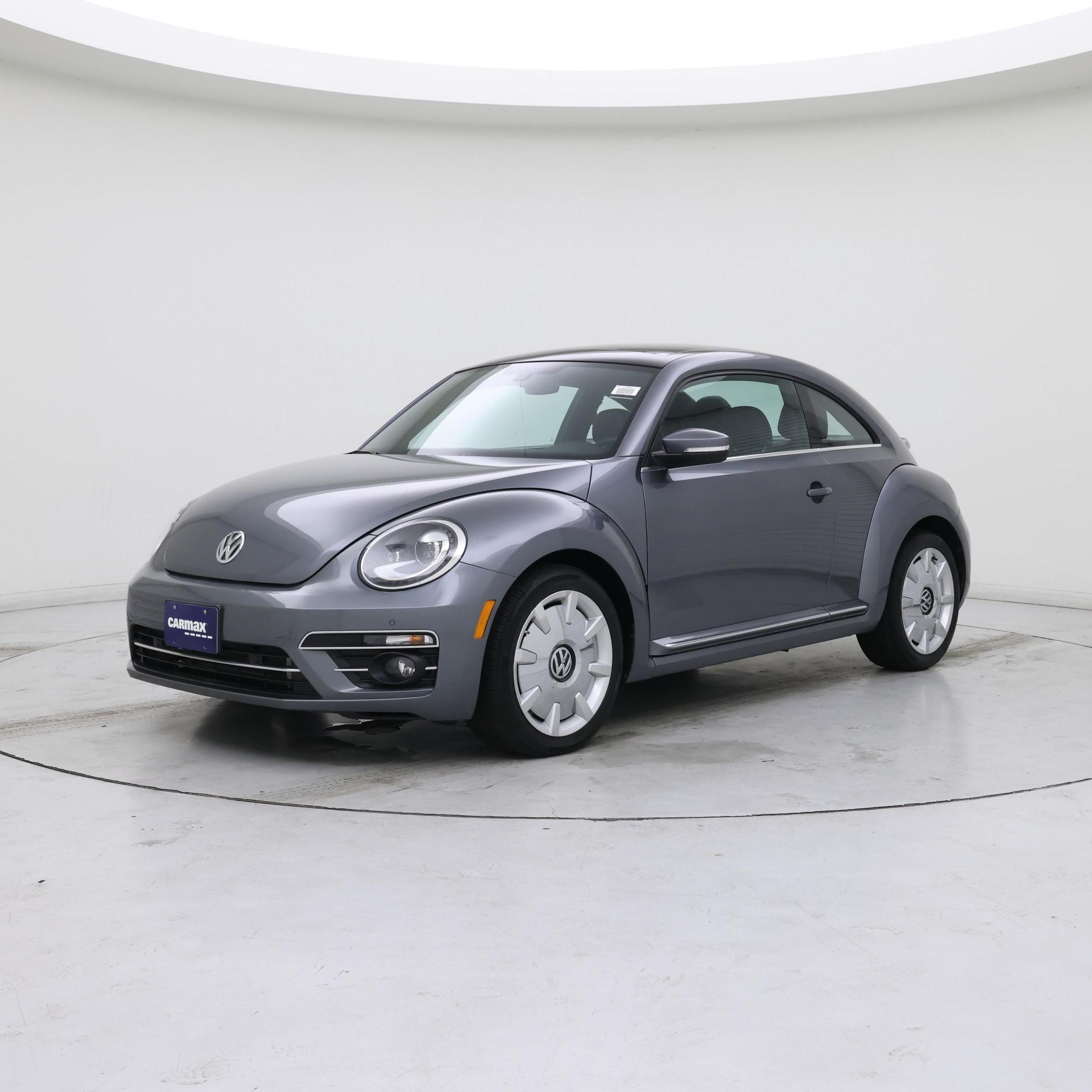 Thumbnail: 2019 Volkswagen Beetle - 4