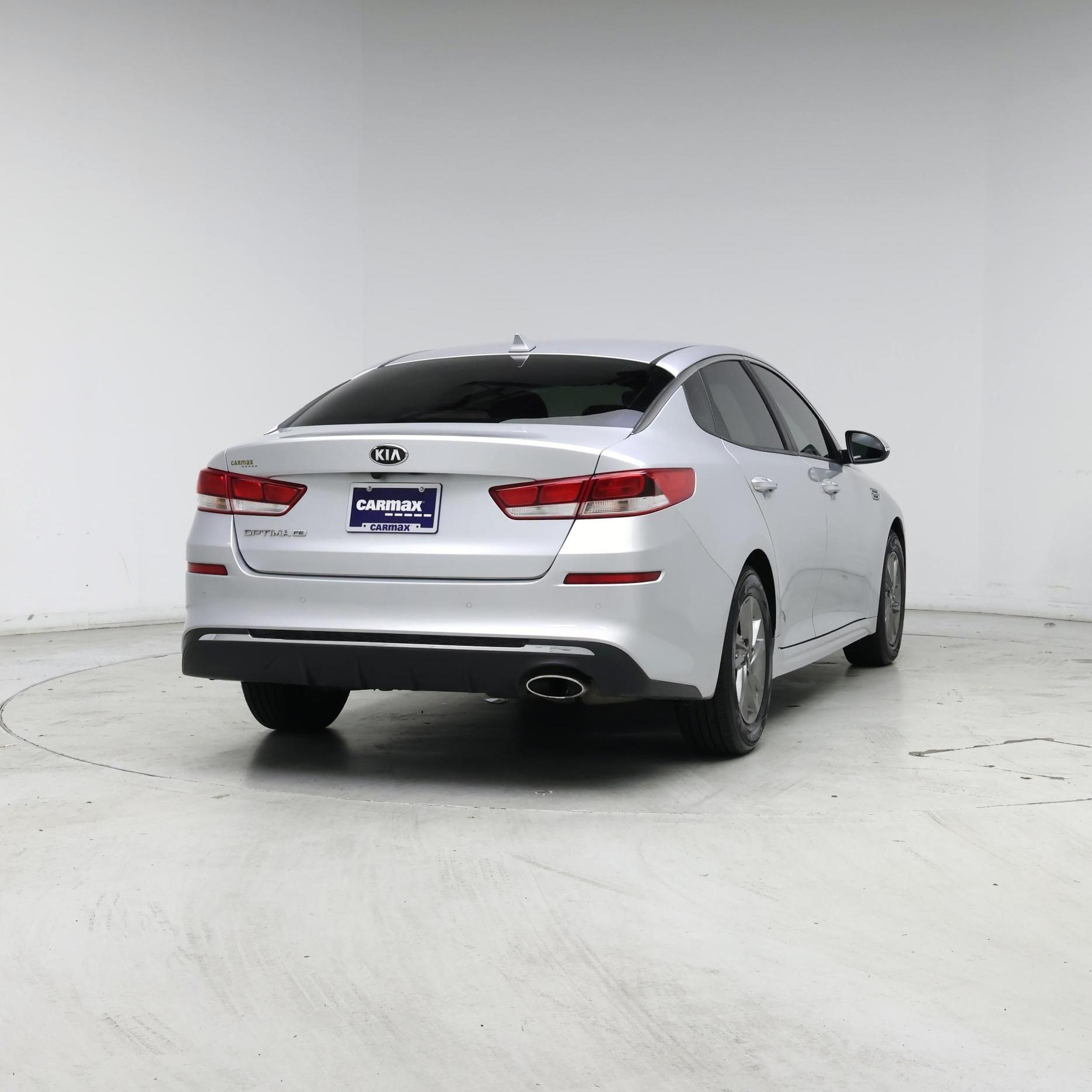 Thumbnail: 2019 Kia Optima - 8