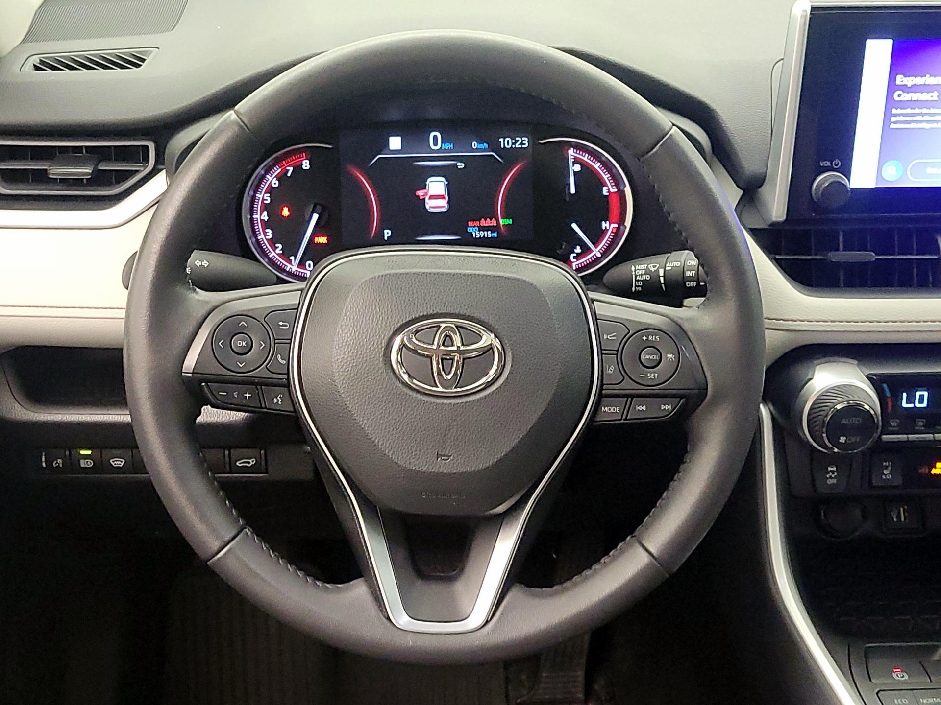Thumbnail: 2023 Toyota RAV4 - 10