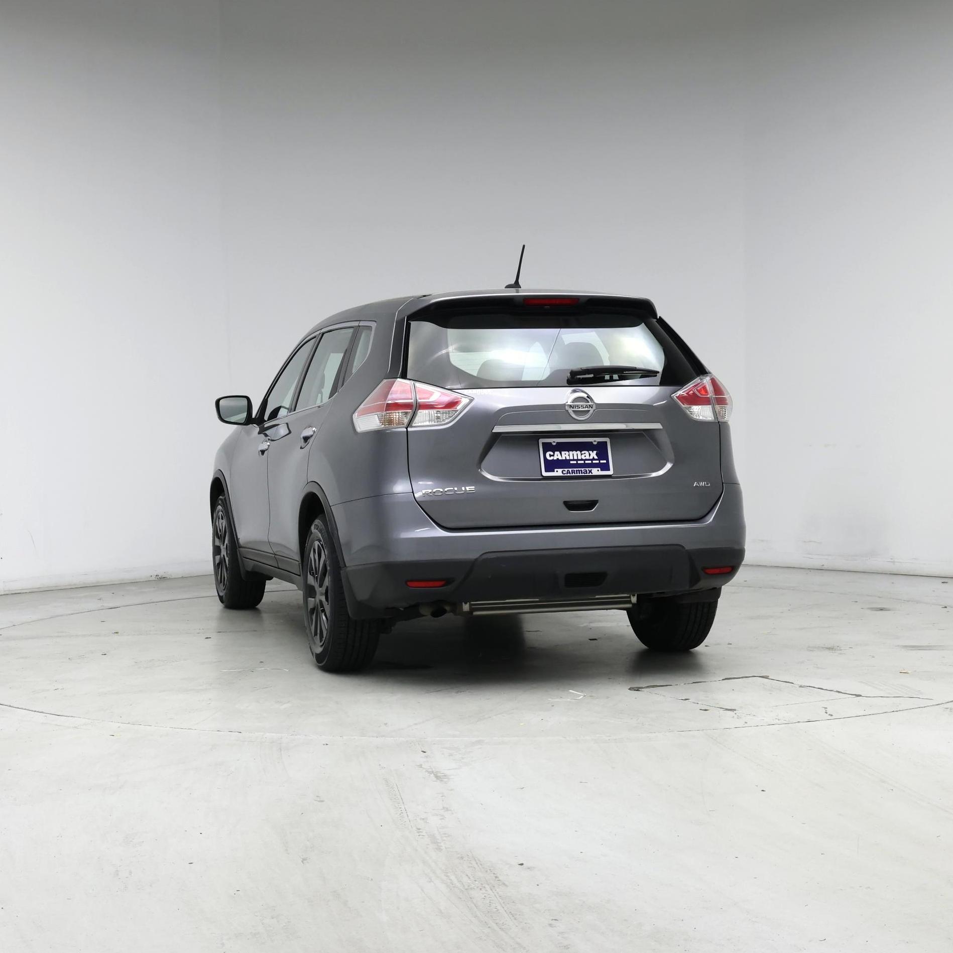 Thumbnail: 2015 Nissan Rogue - 6