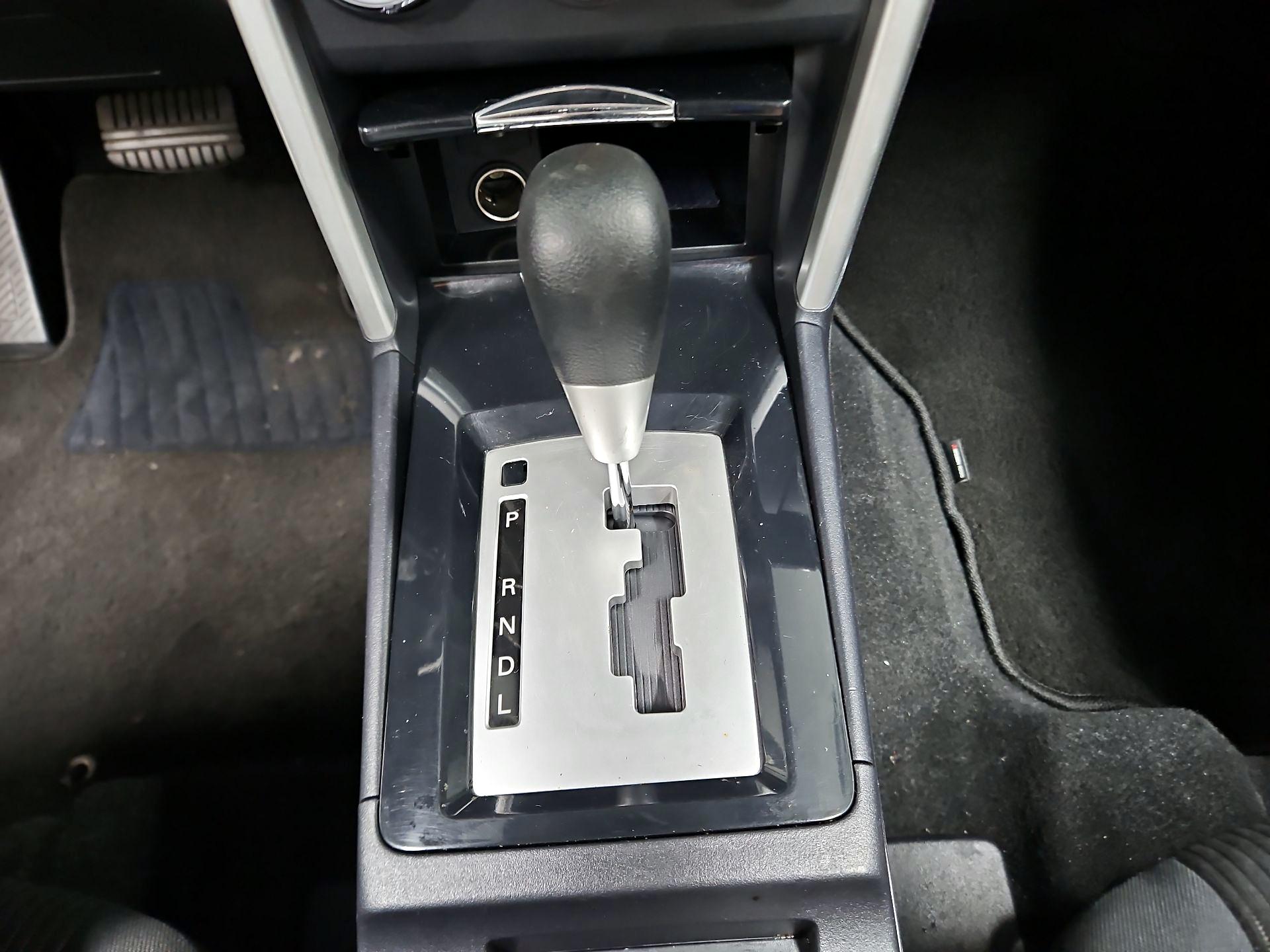 Thumbnail: 2016 Mitsubishi Lancer - 16