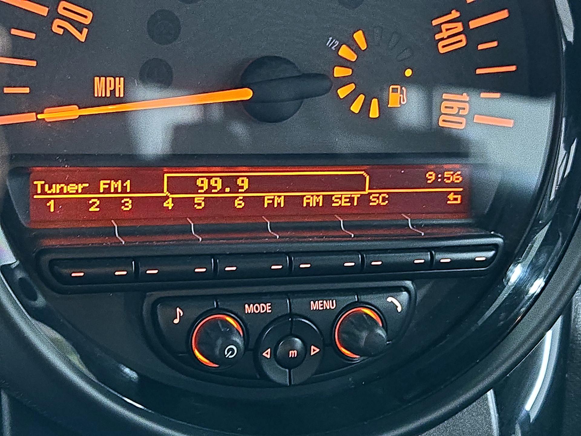 Thumbnail: 2015 MINI Cooper Countryman - 13