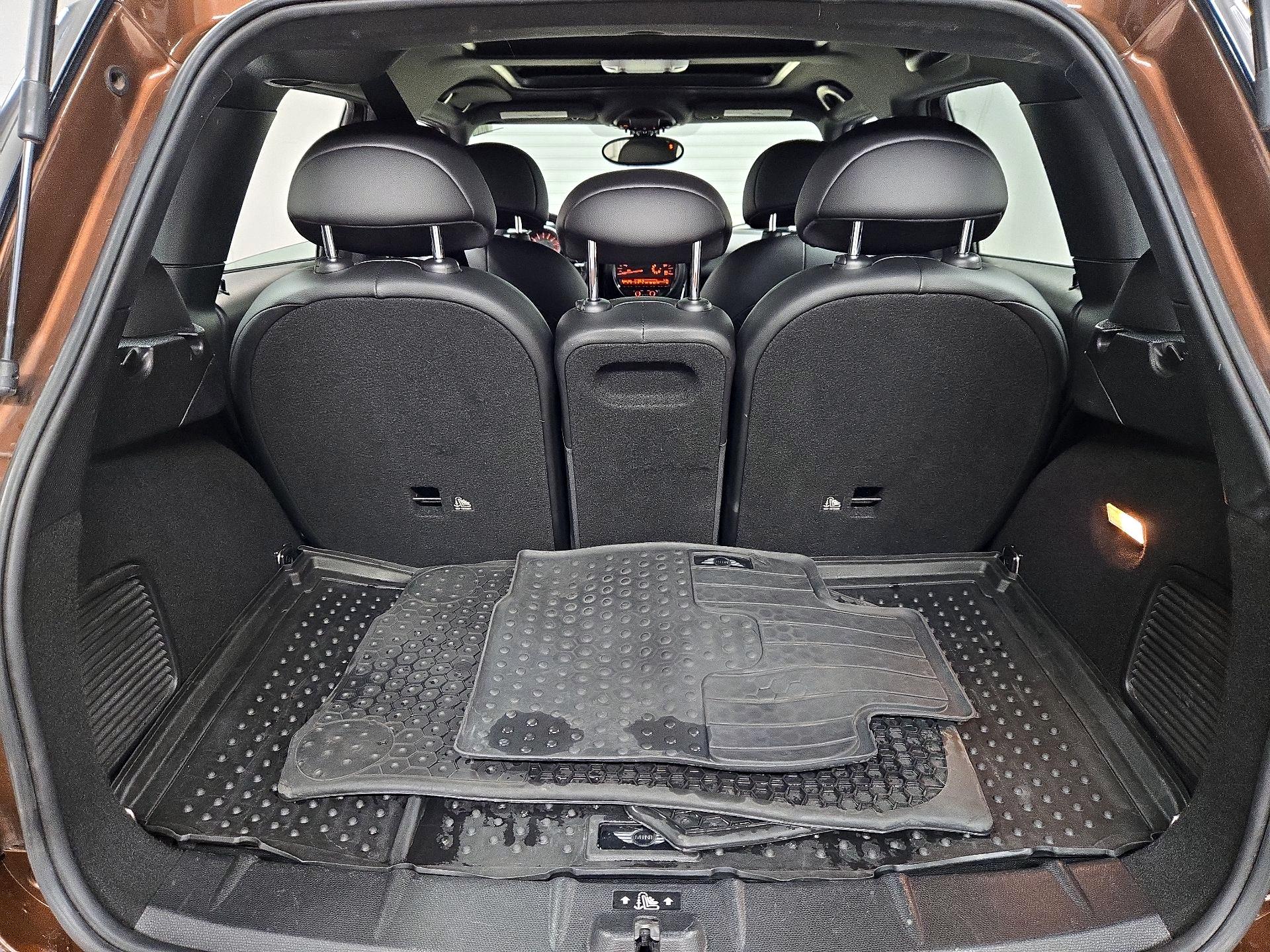 Thumbnail: 2015 MINI Cooper Countryman - 18